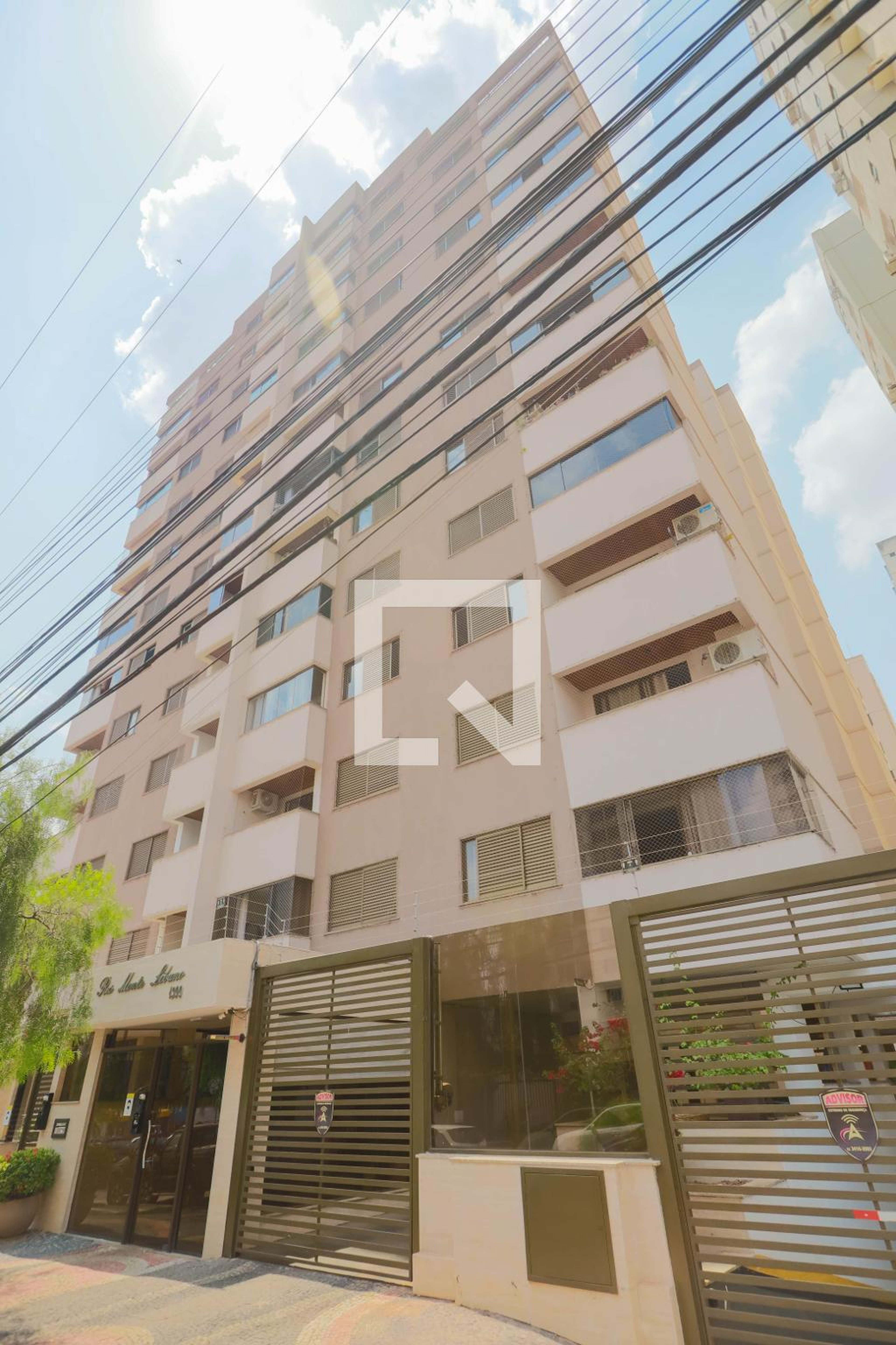 Fachada do Condomínio Condomínio Monte Líbano