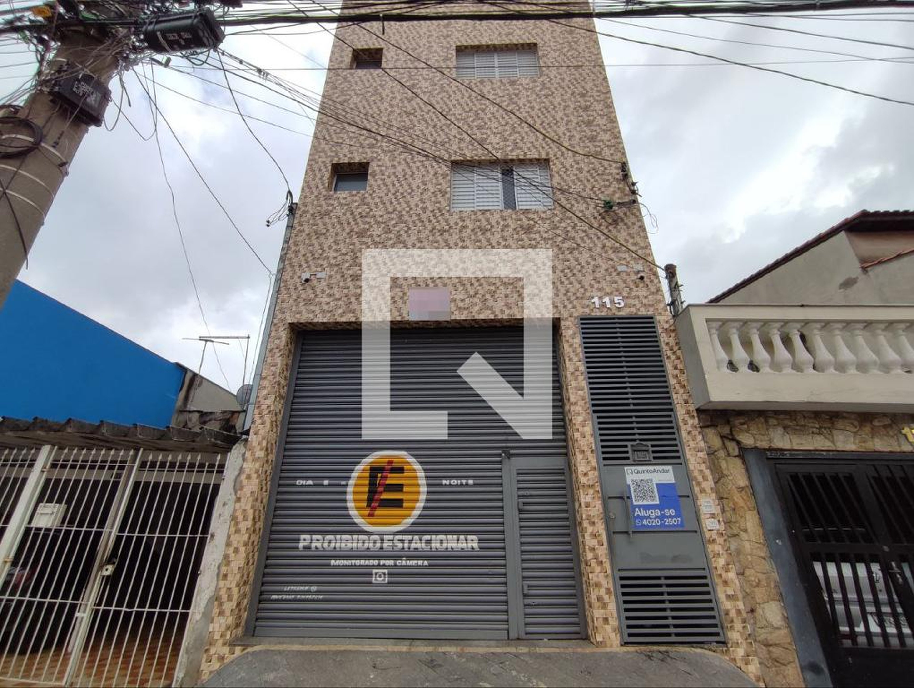 Fachada Condomínio em Avenida Francisco José Resende, 115