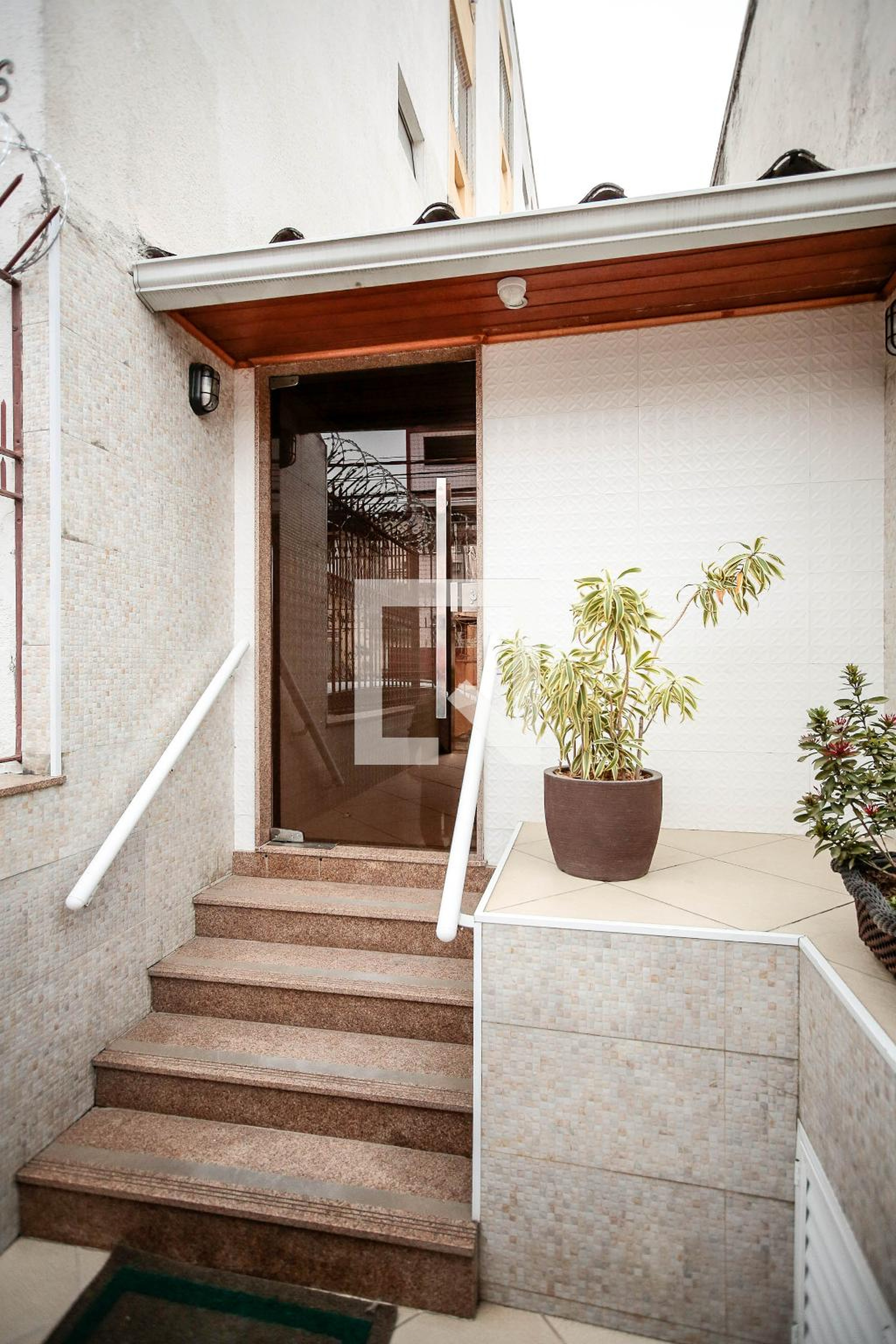 Entrada - Marcelle e Michelle