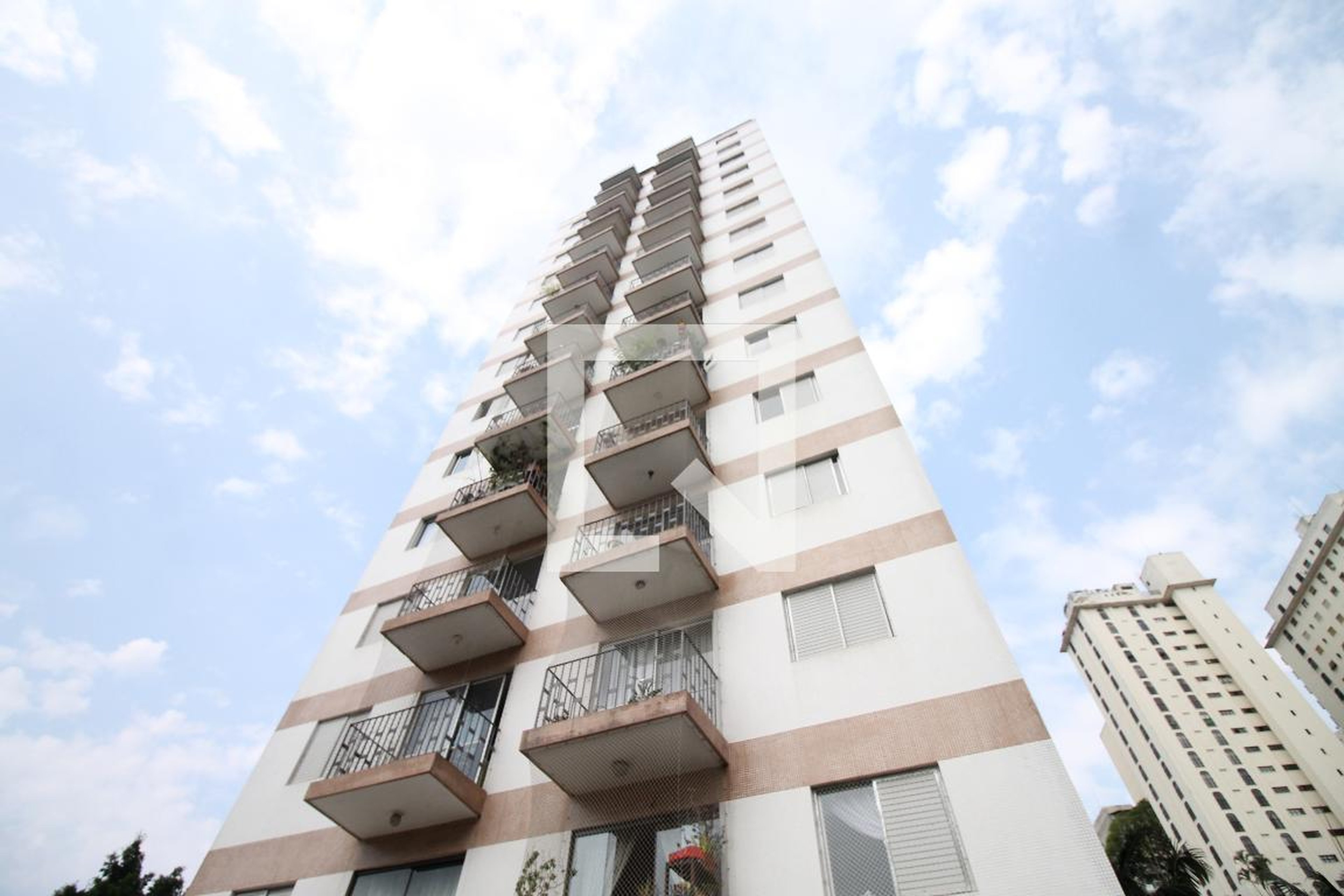 Edifício Condomínio Delfina