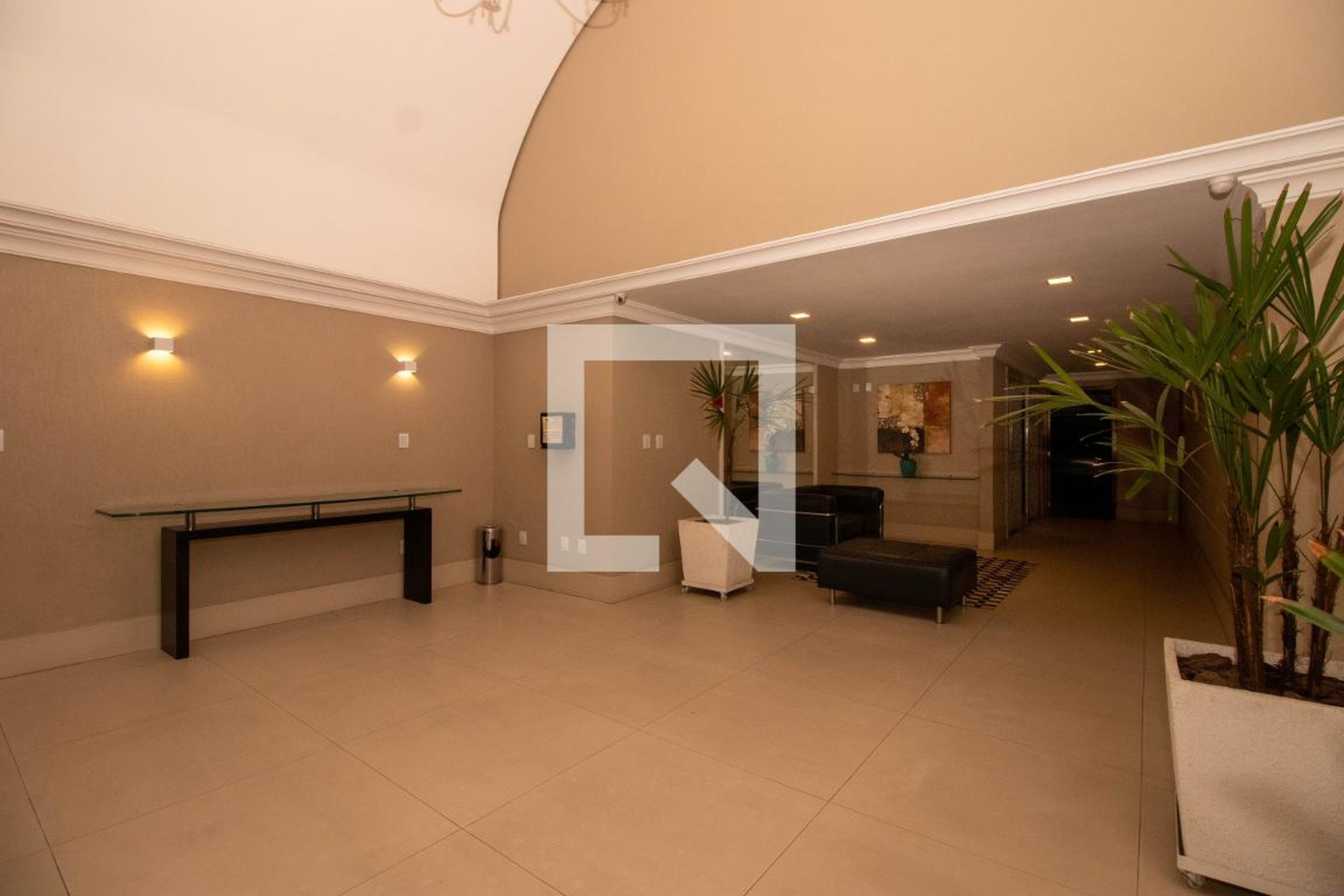 Hall de Entrada - Century