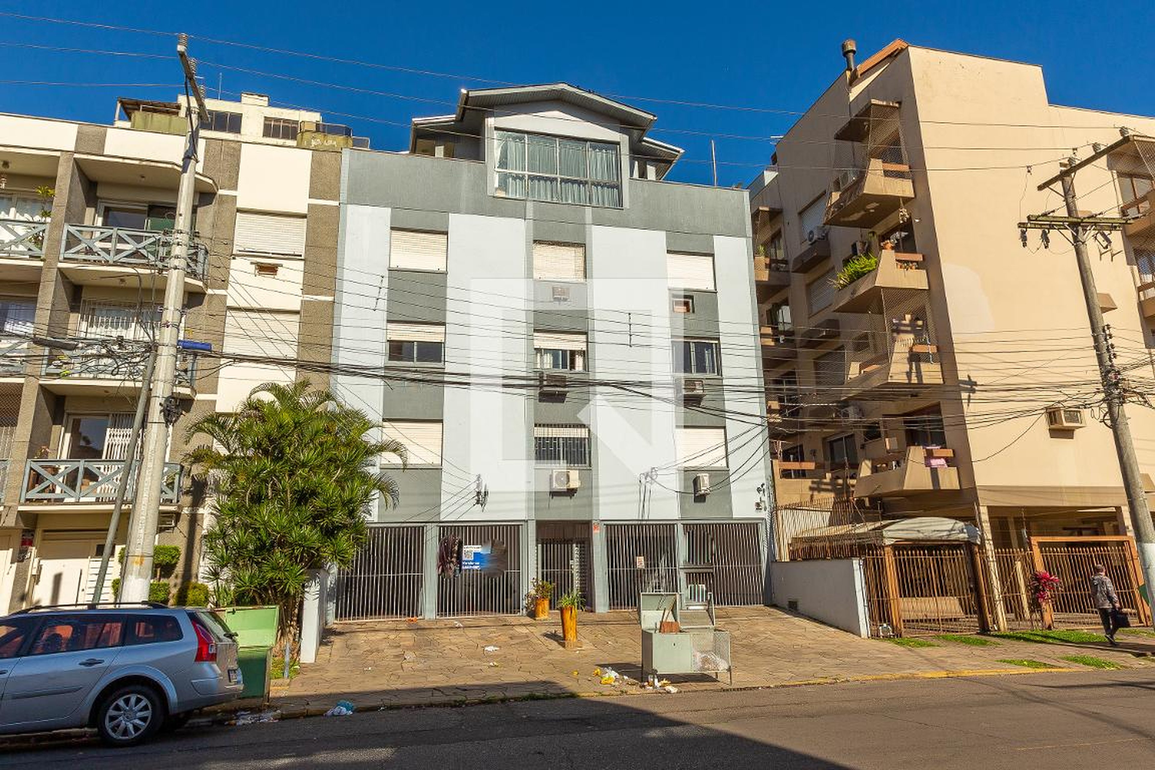 Fachada do Condomínio Condomínio Jardim Nara Elena