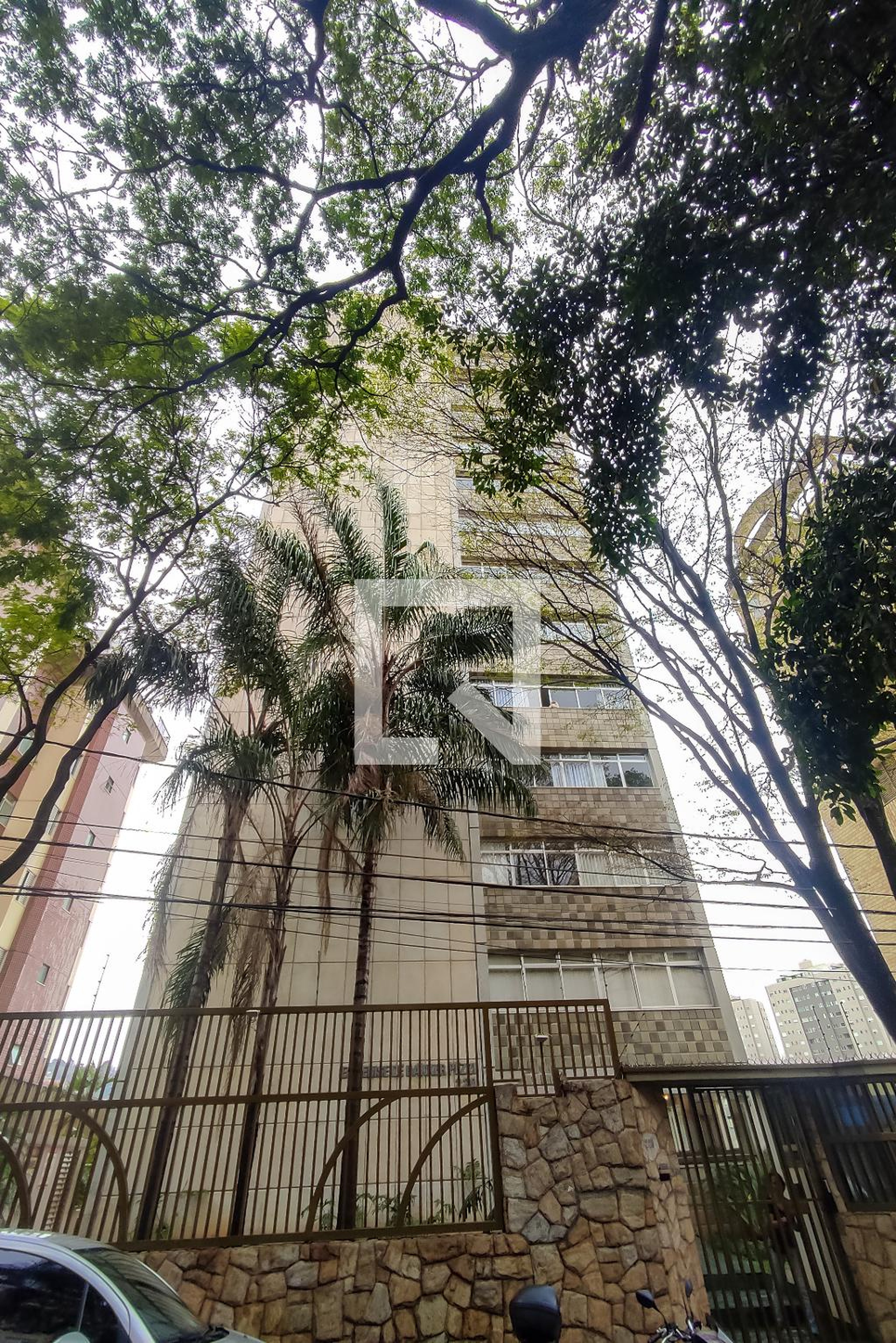 Fachada Edifício Denise Pezzi