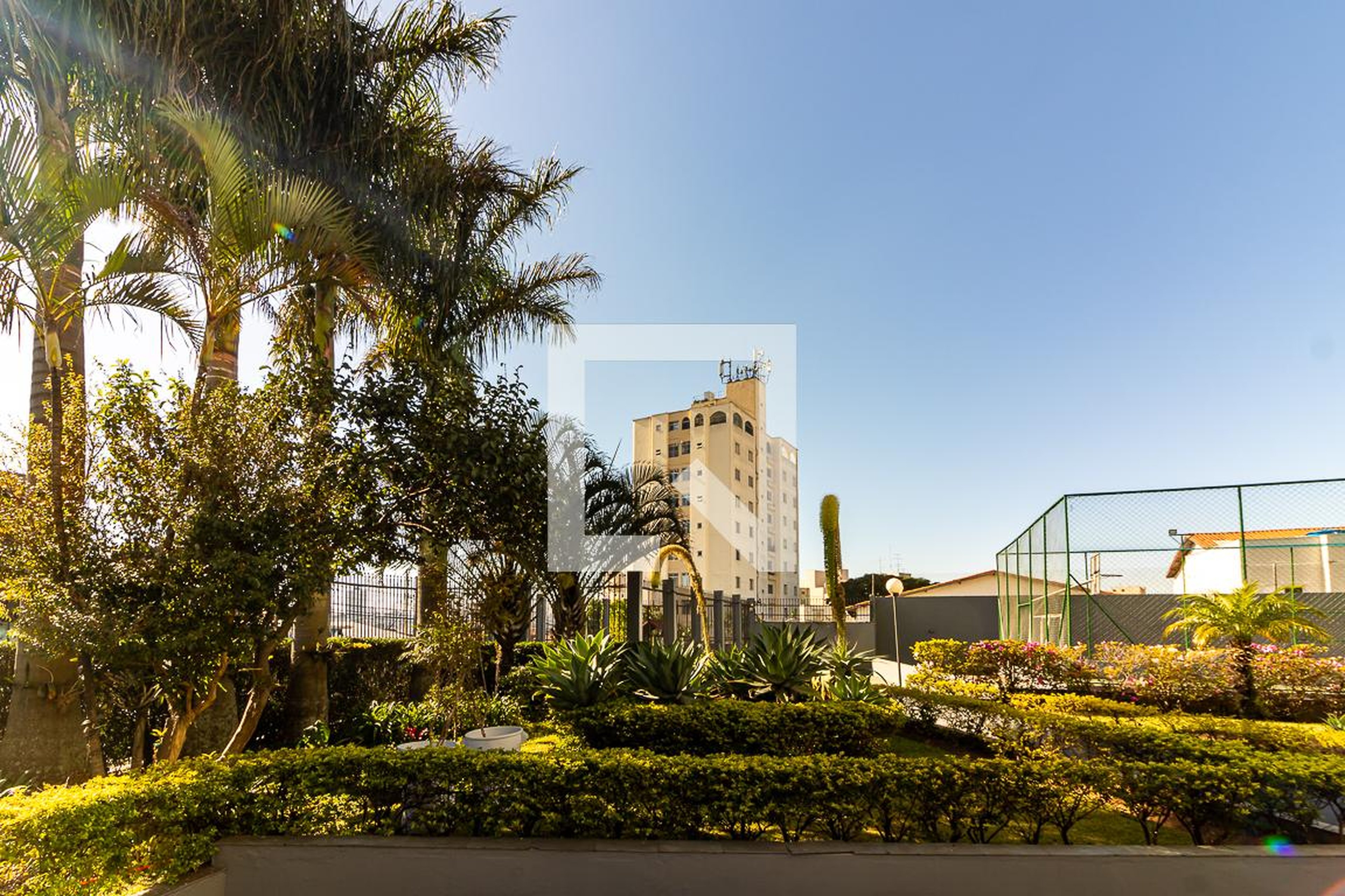 Área externa - Praça Das Árvores