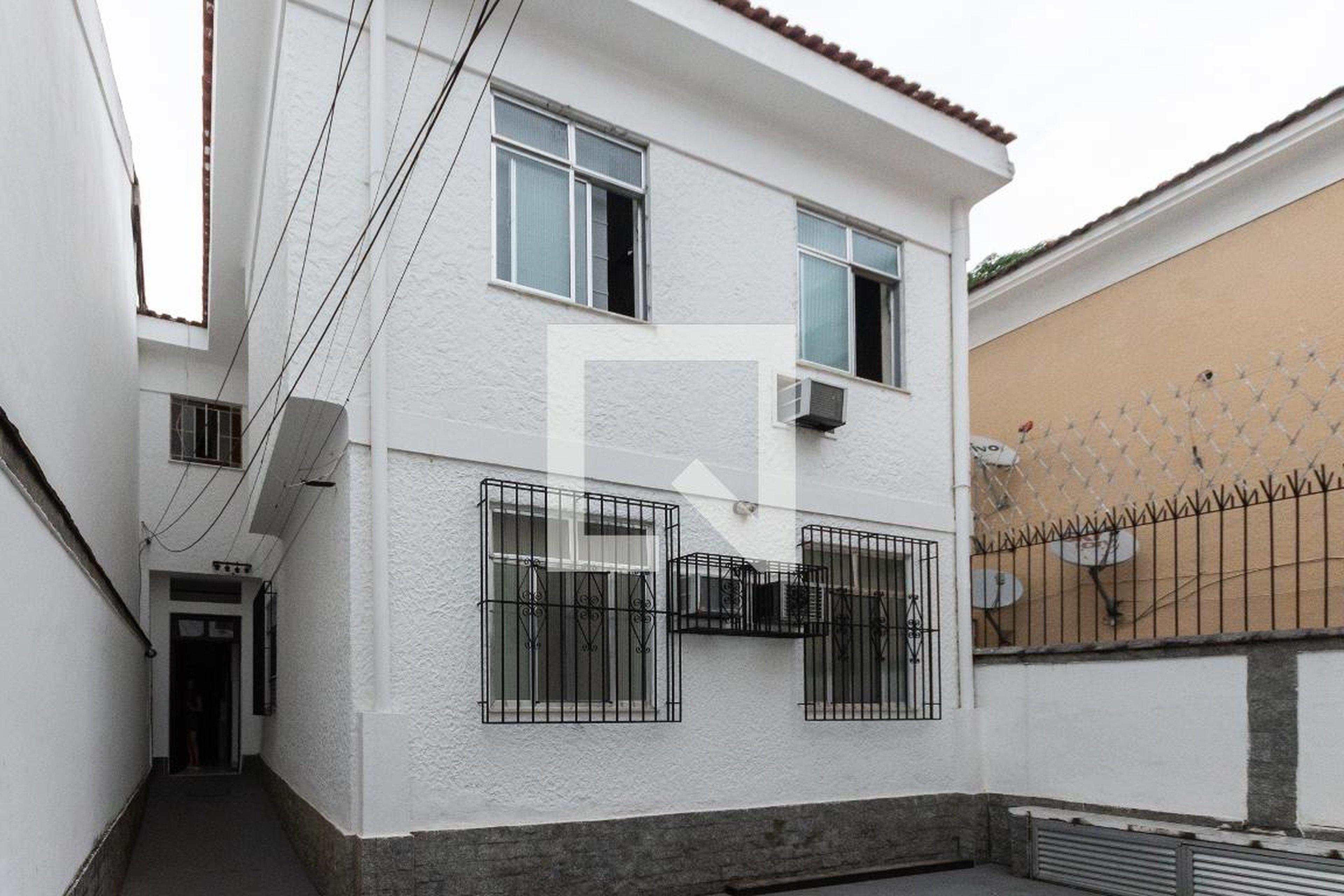 Fachada Condomínio em Rua Santa Luíza, 433