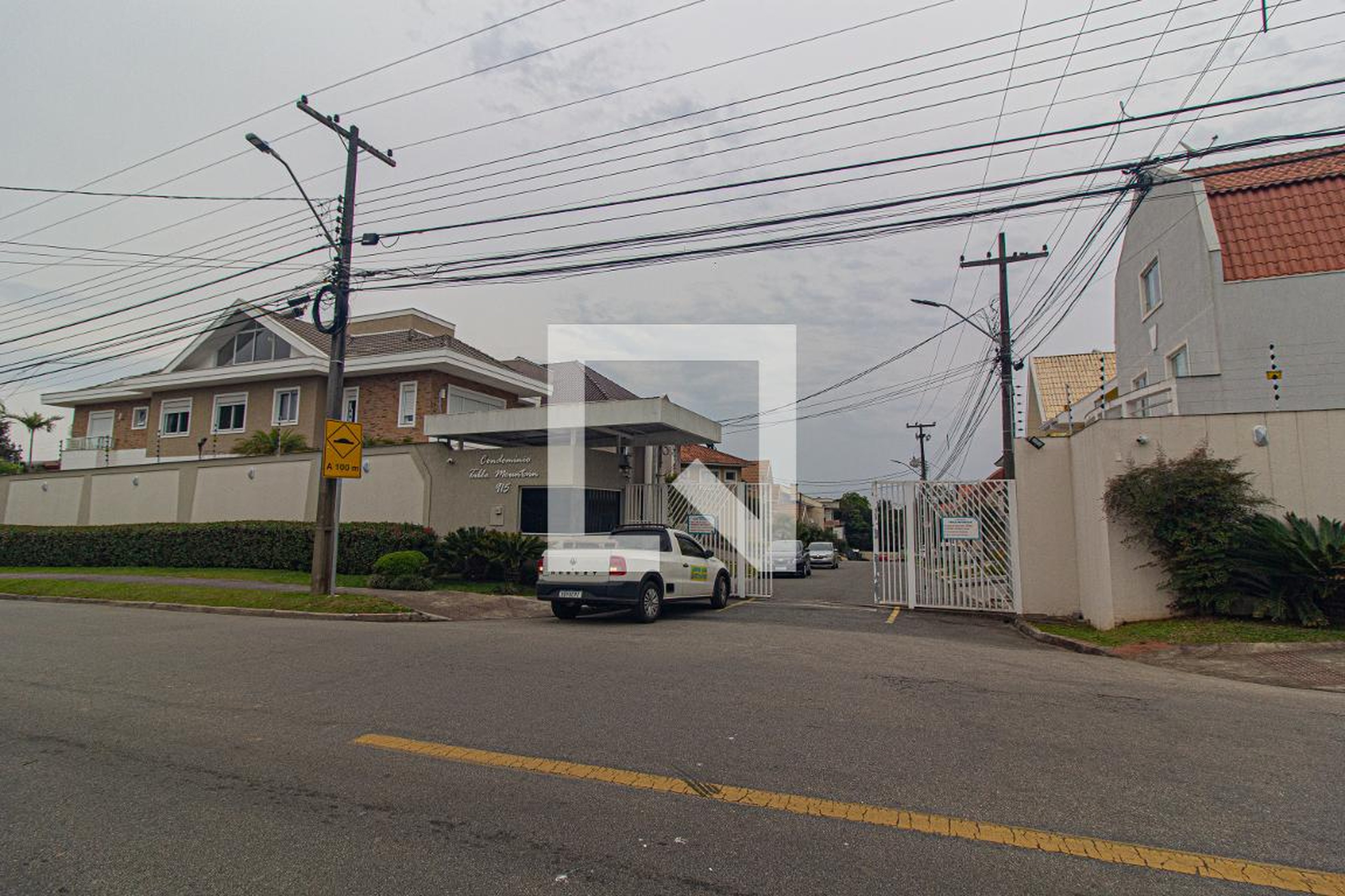 Fachada do Condomínio Condomínio Table Mountain