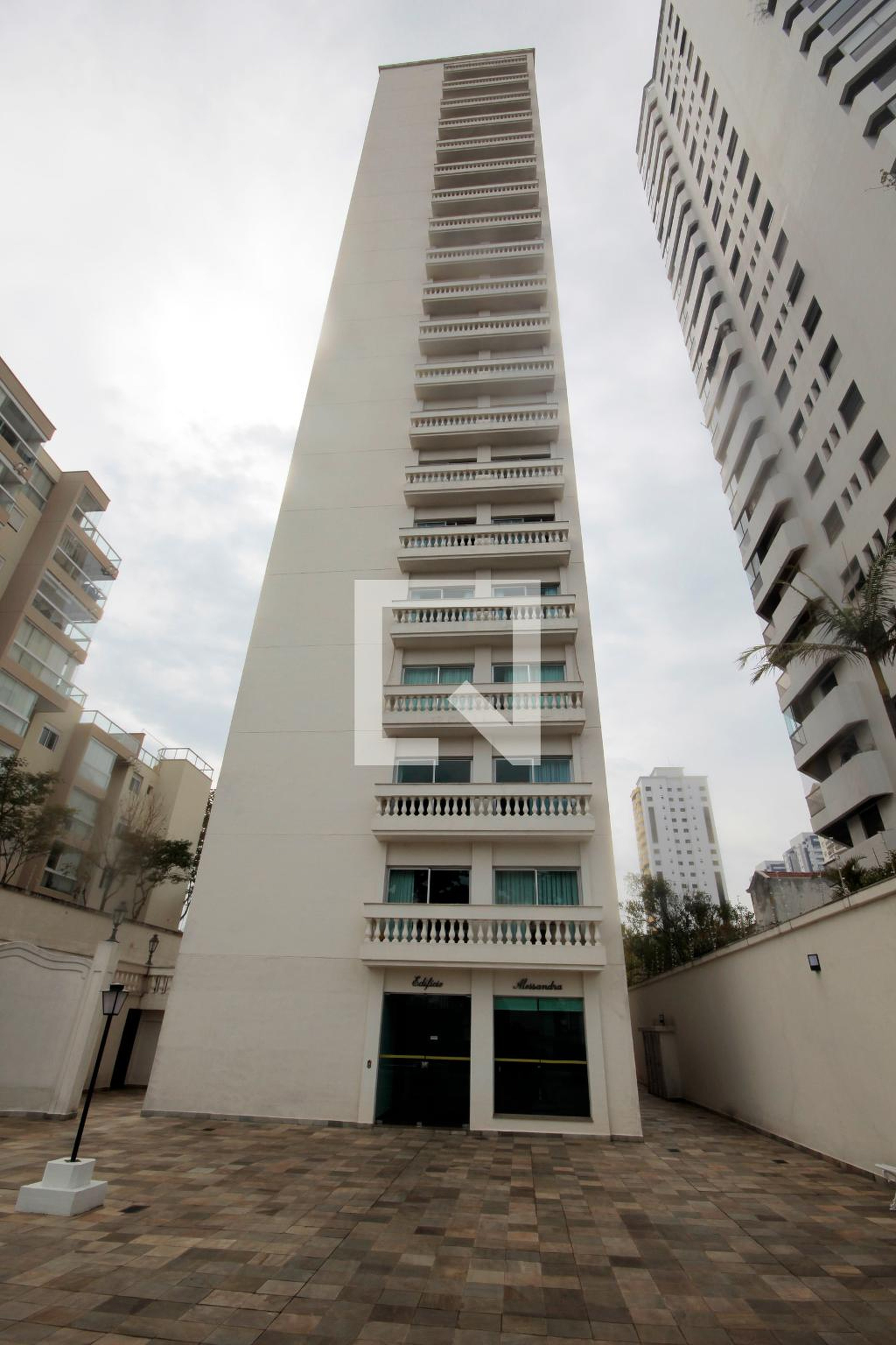 Fachada do Prédio Condomínio Alessandra