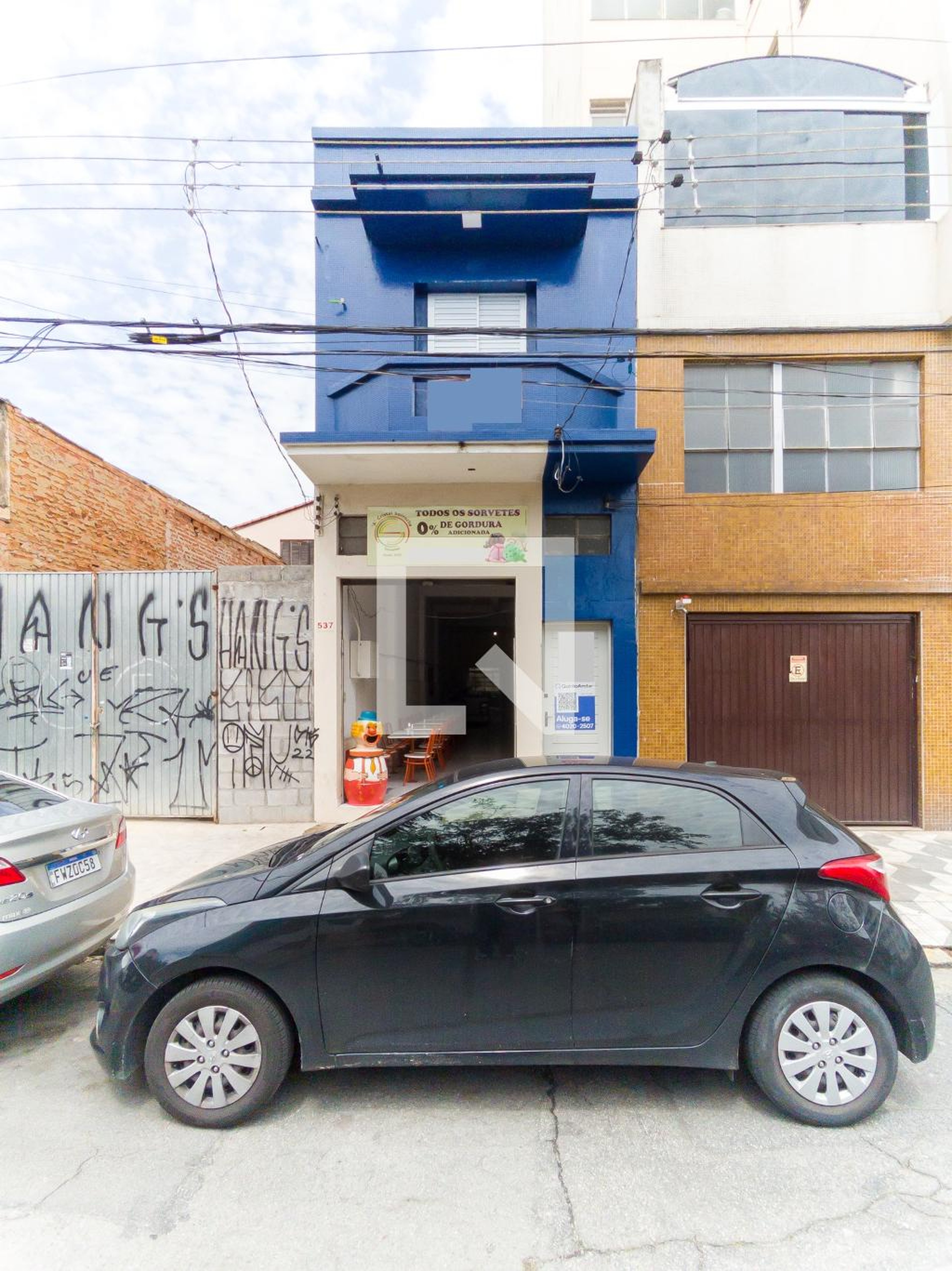 Fachada Condomínio em Rua Afonso Sardinha, 539