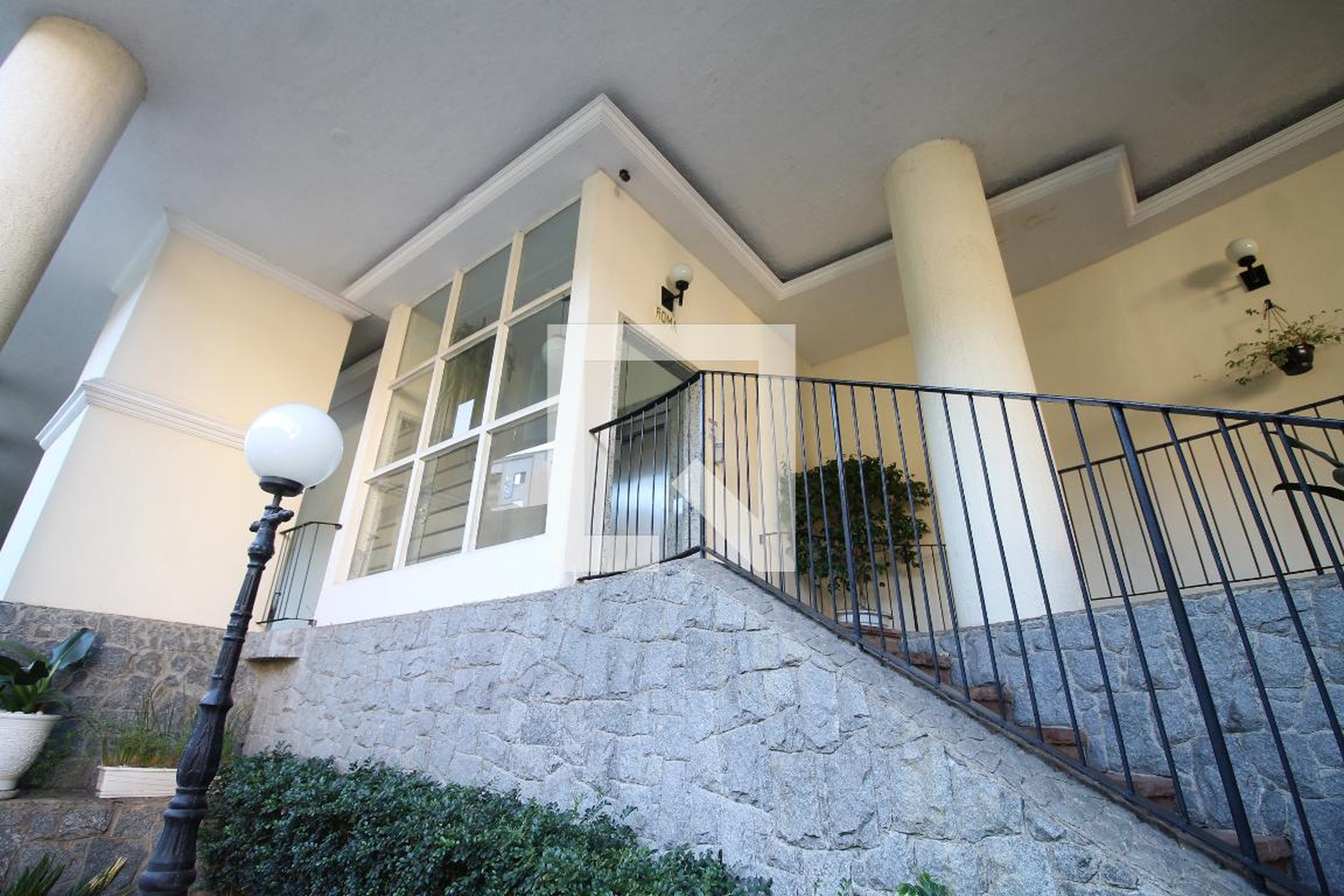 Hall - Edificio Paris Roma Rio
