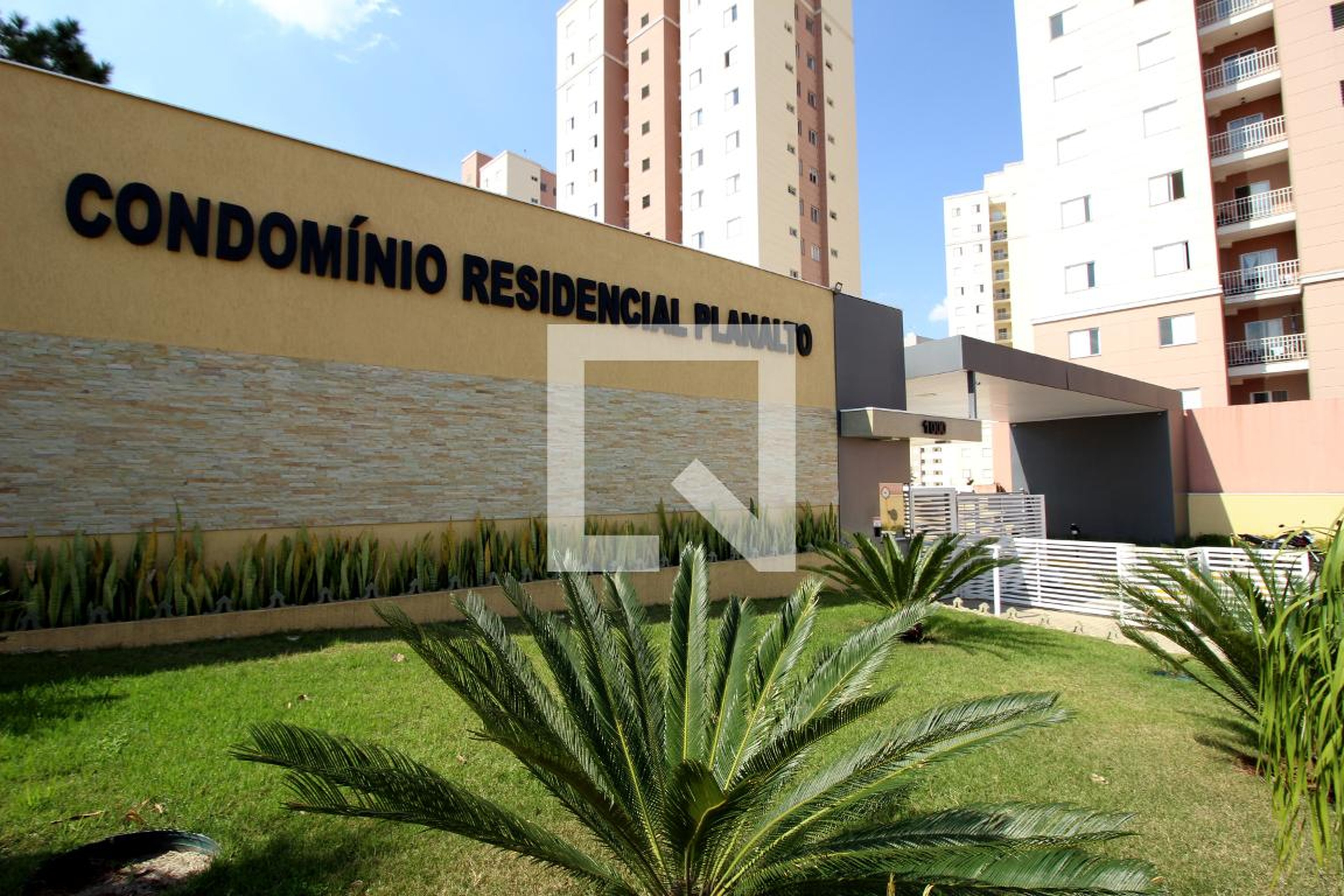 Fachada do Condomínio Condomínio Planalto