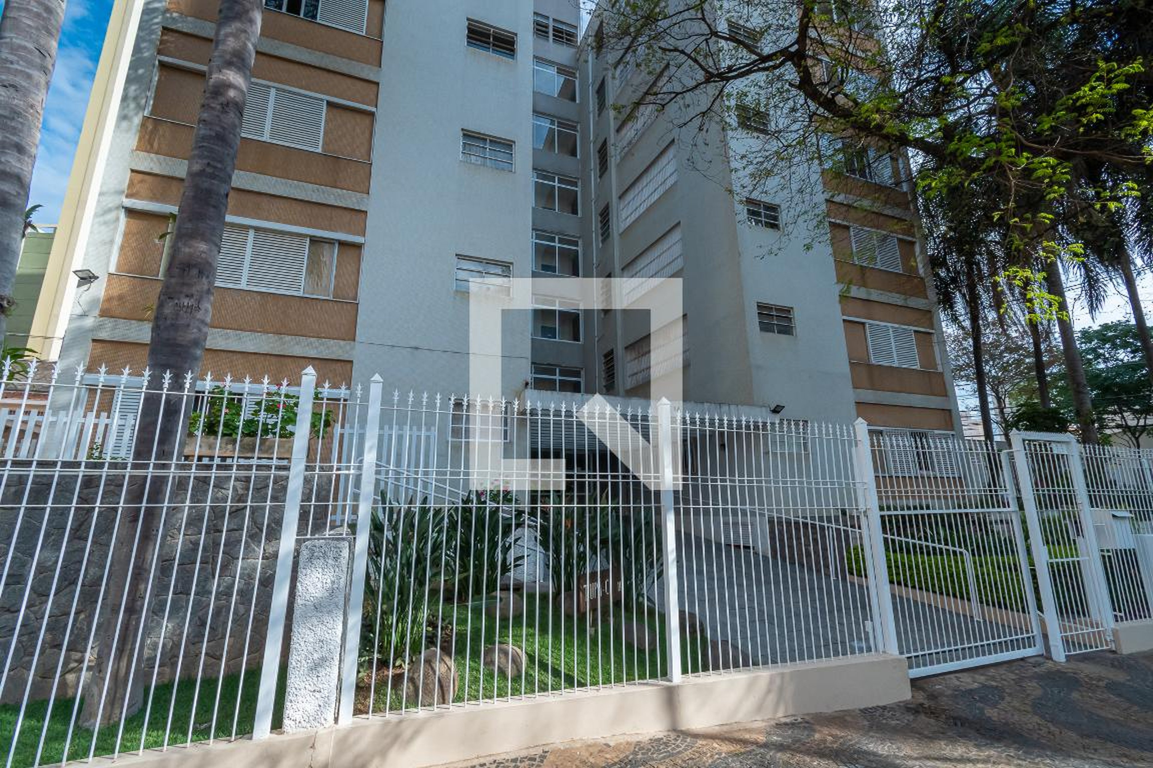 Fachada Condomínio Tupã-ci