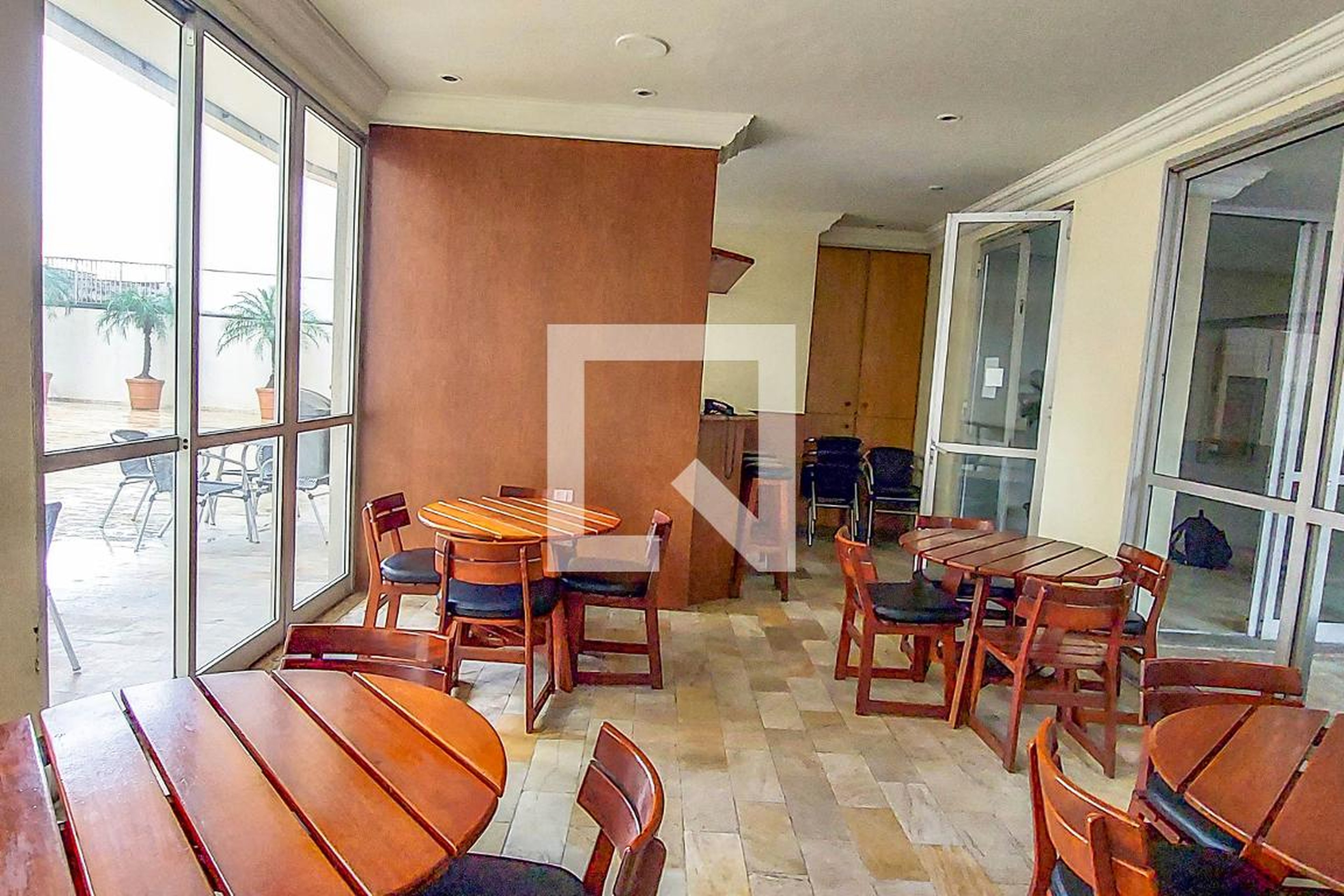 Salão de jogos - Omni I Residence Service