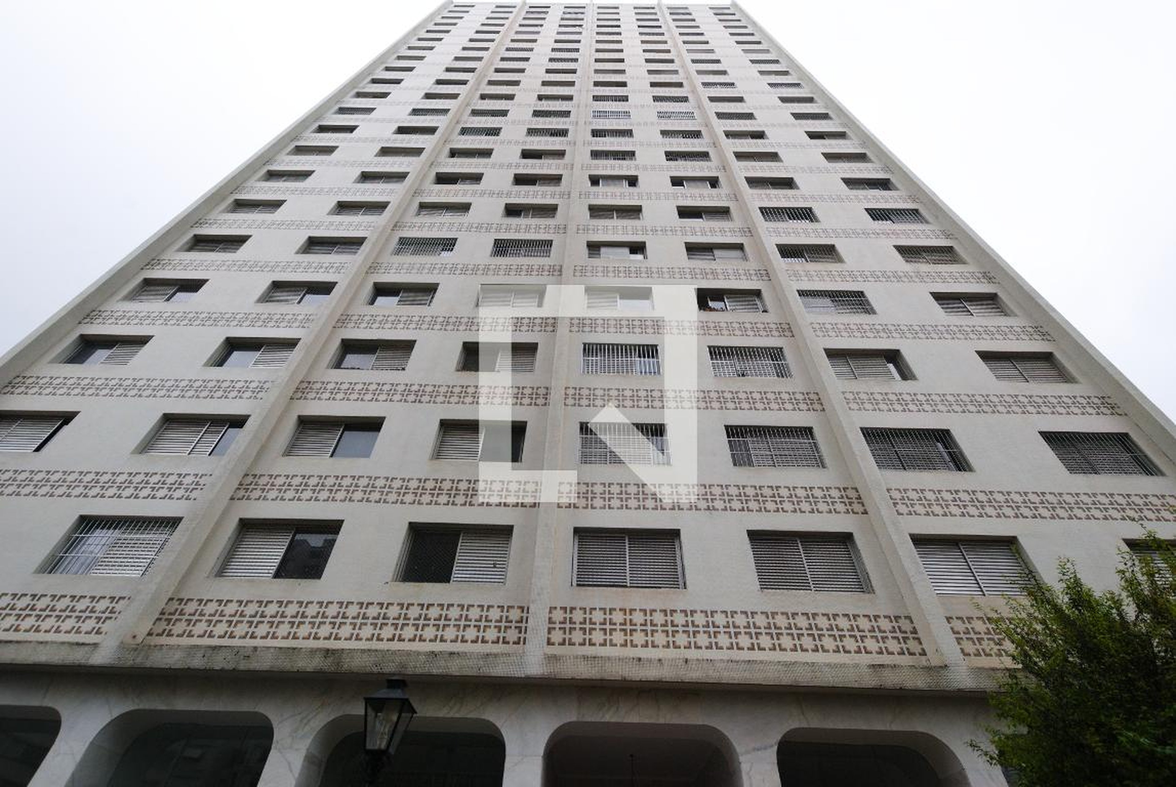 Fachada Condomínio em Rua Santa Gertrudes, 734