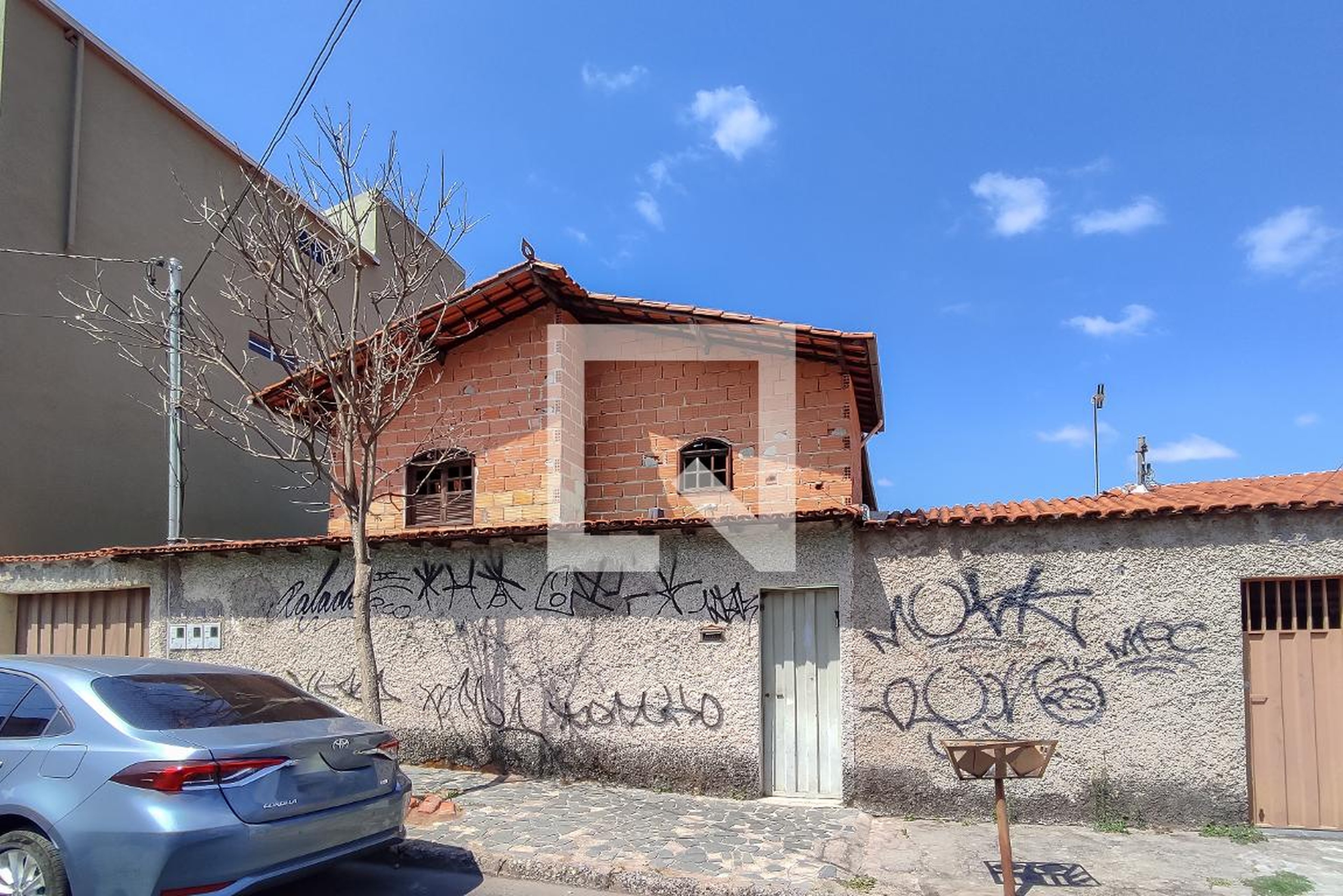 Fachada Condomínio em Rua dos Afonsos, 258