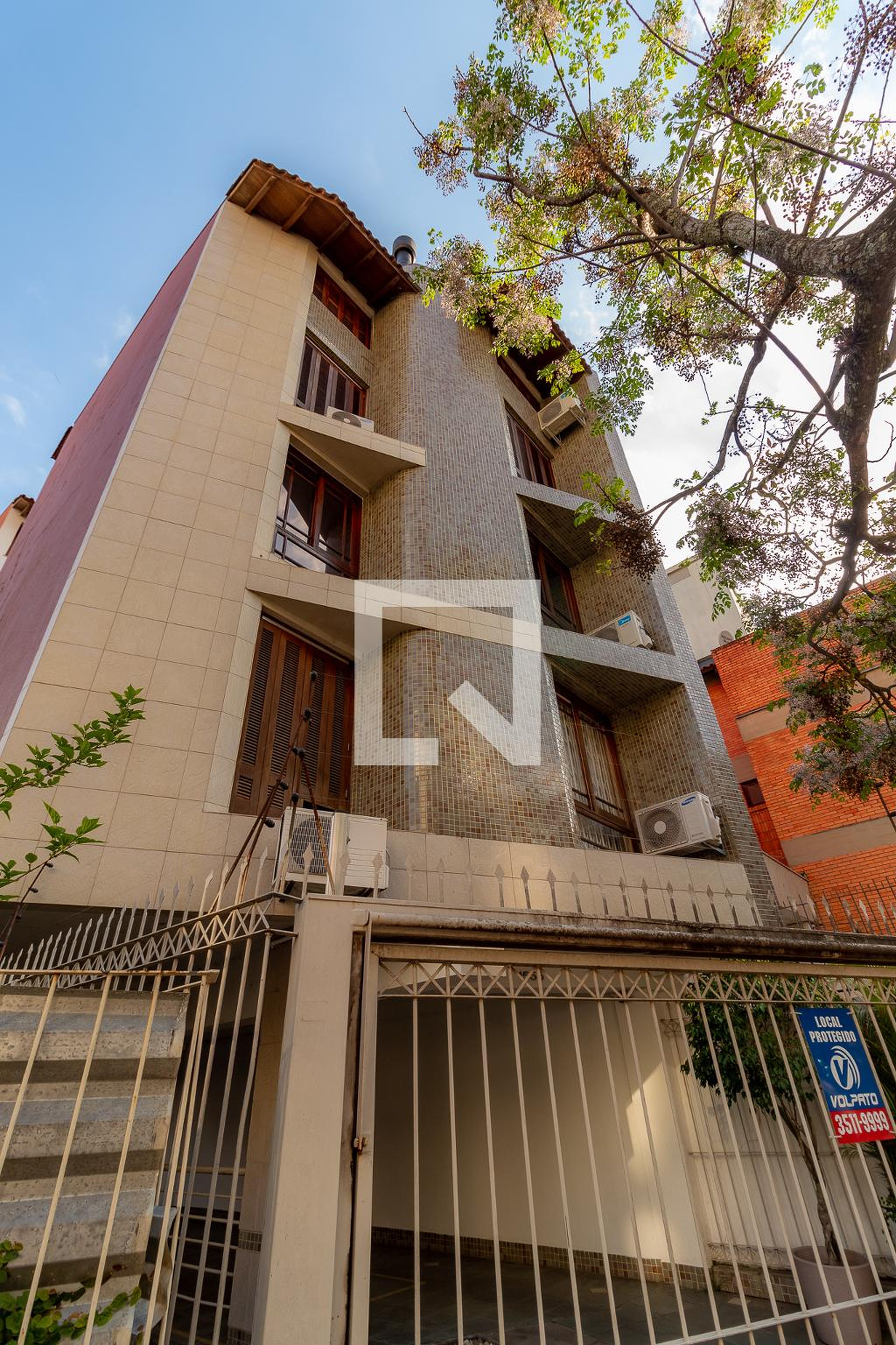 Fachada do Prédio Edificio Quintas de Uba