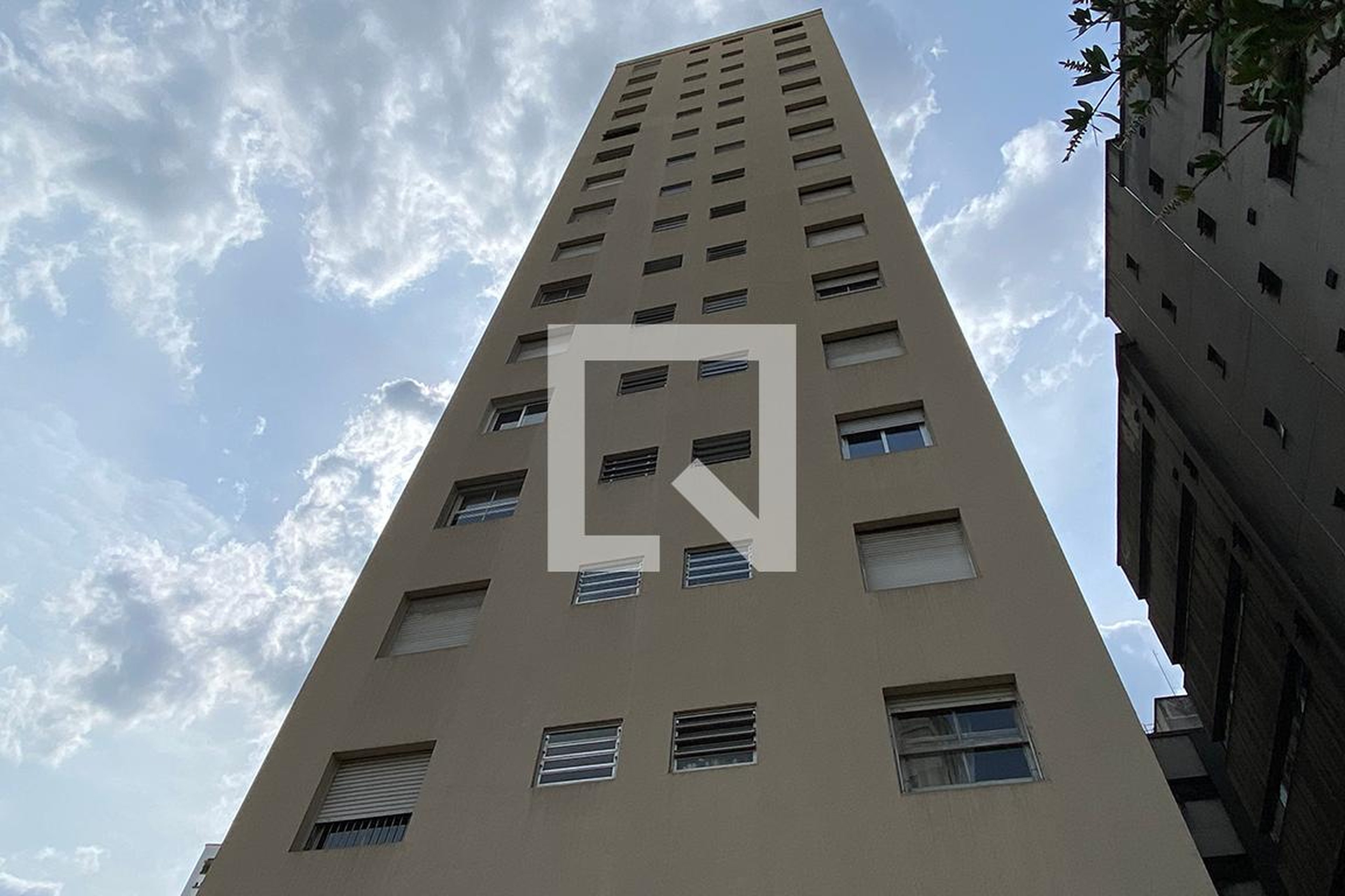 Fachada do Prédio Edifício Domus Regina