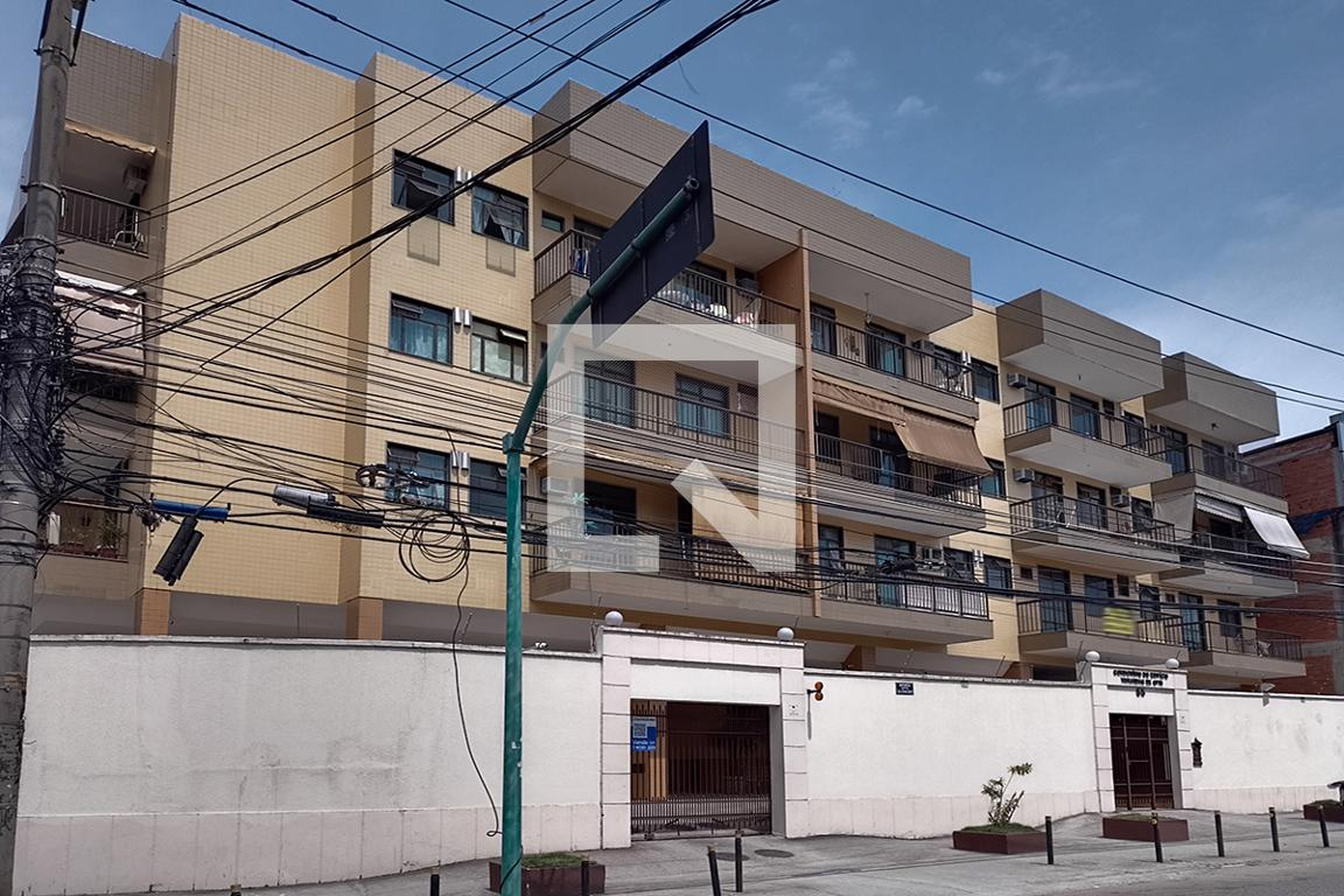 Fachada do Prédio Condomínio em Avenida Coronel Luís Oliveira Sampaio, 55