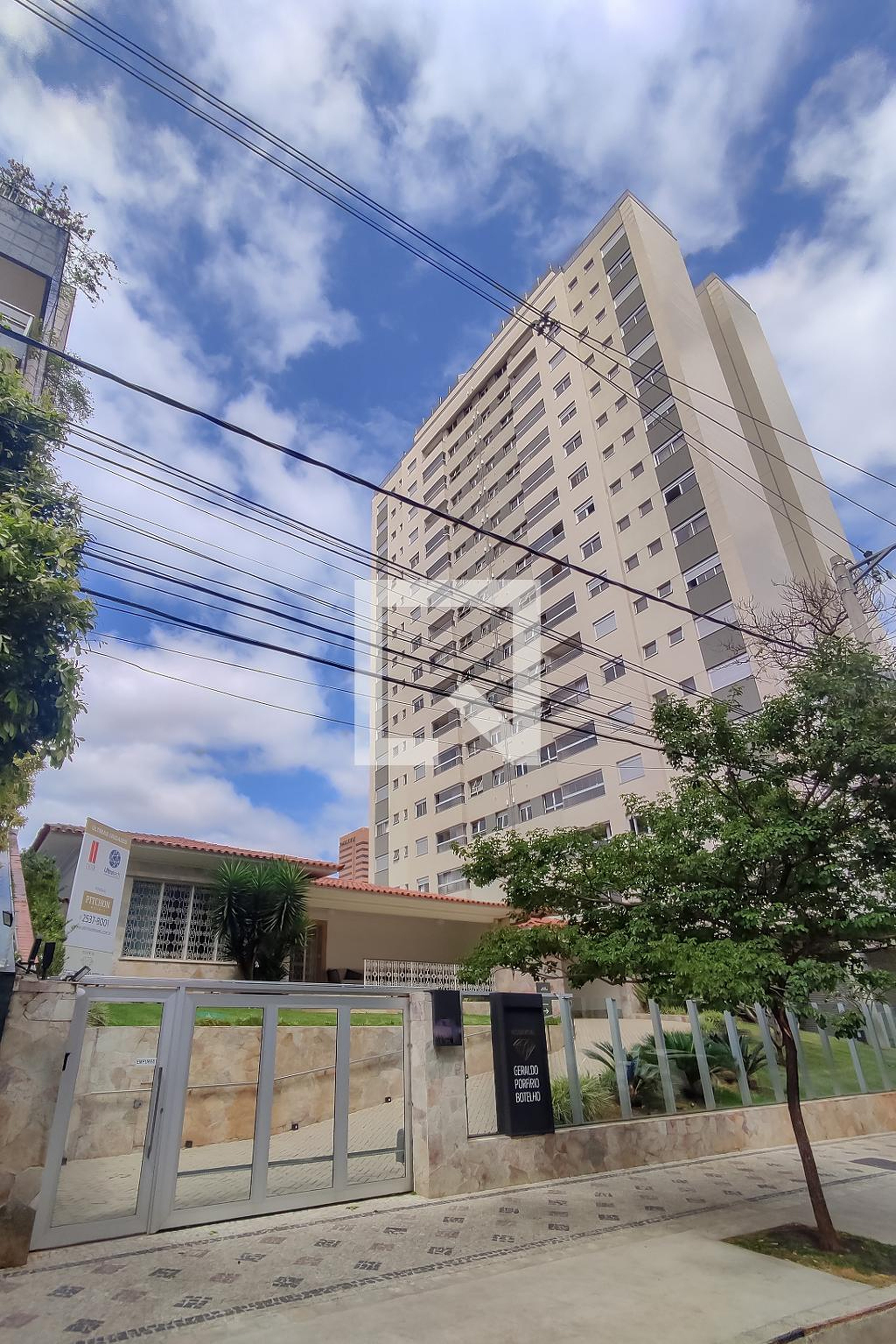 Fachada Condomínio Geraldo Porfílio Botelho