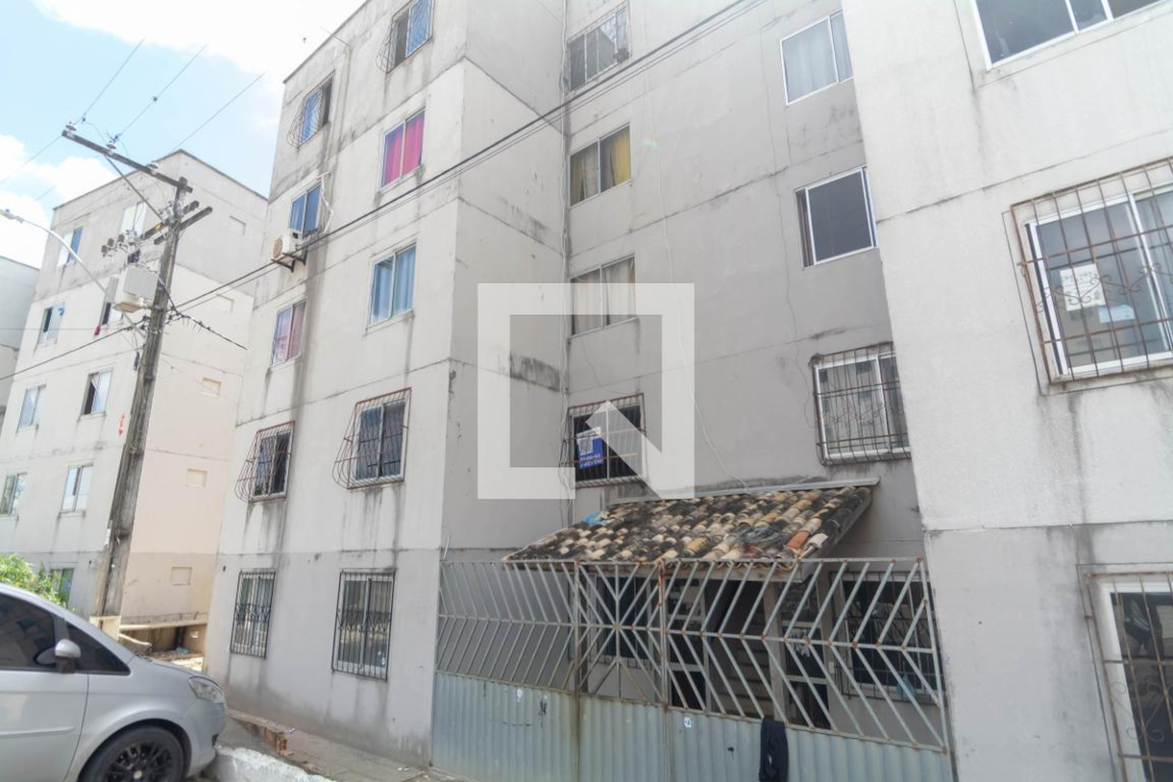 Fachada Condomínio em BA-526, 146