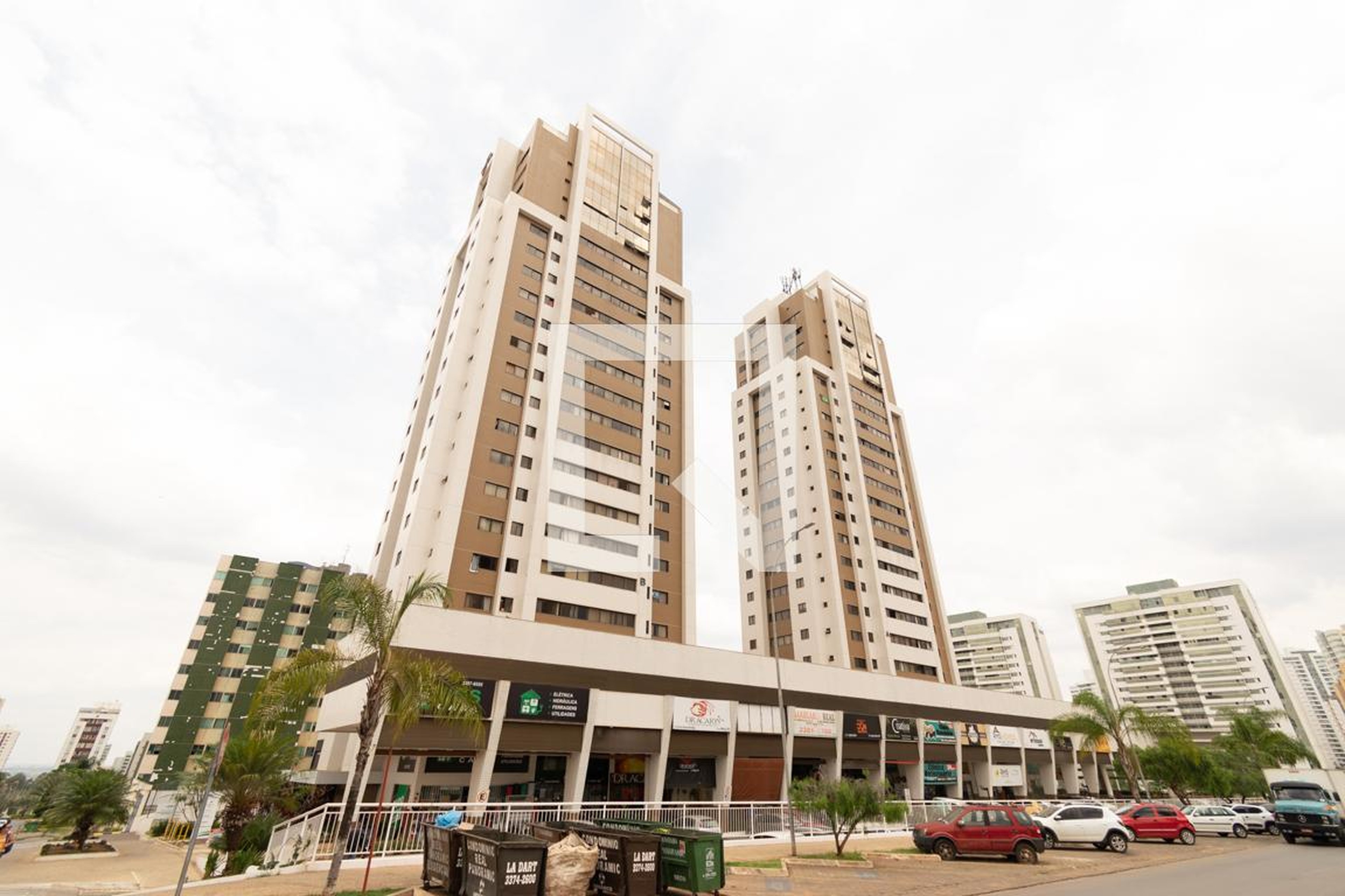 Fachada Condomínio em Avenida Flamboyant, 1504