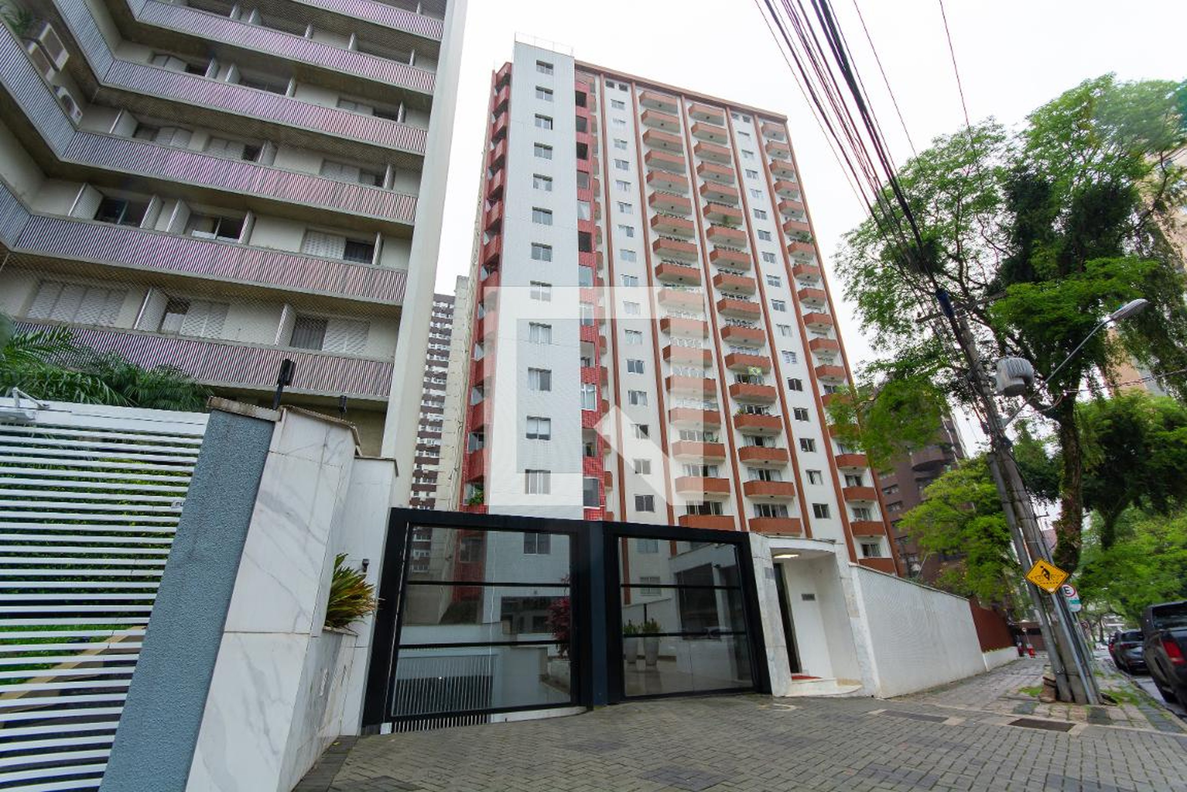 Fachada do Prédio Condomínio Solar de Caroline