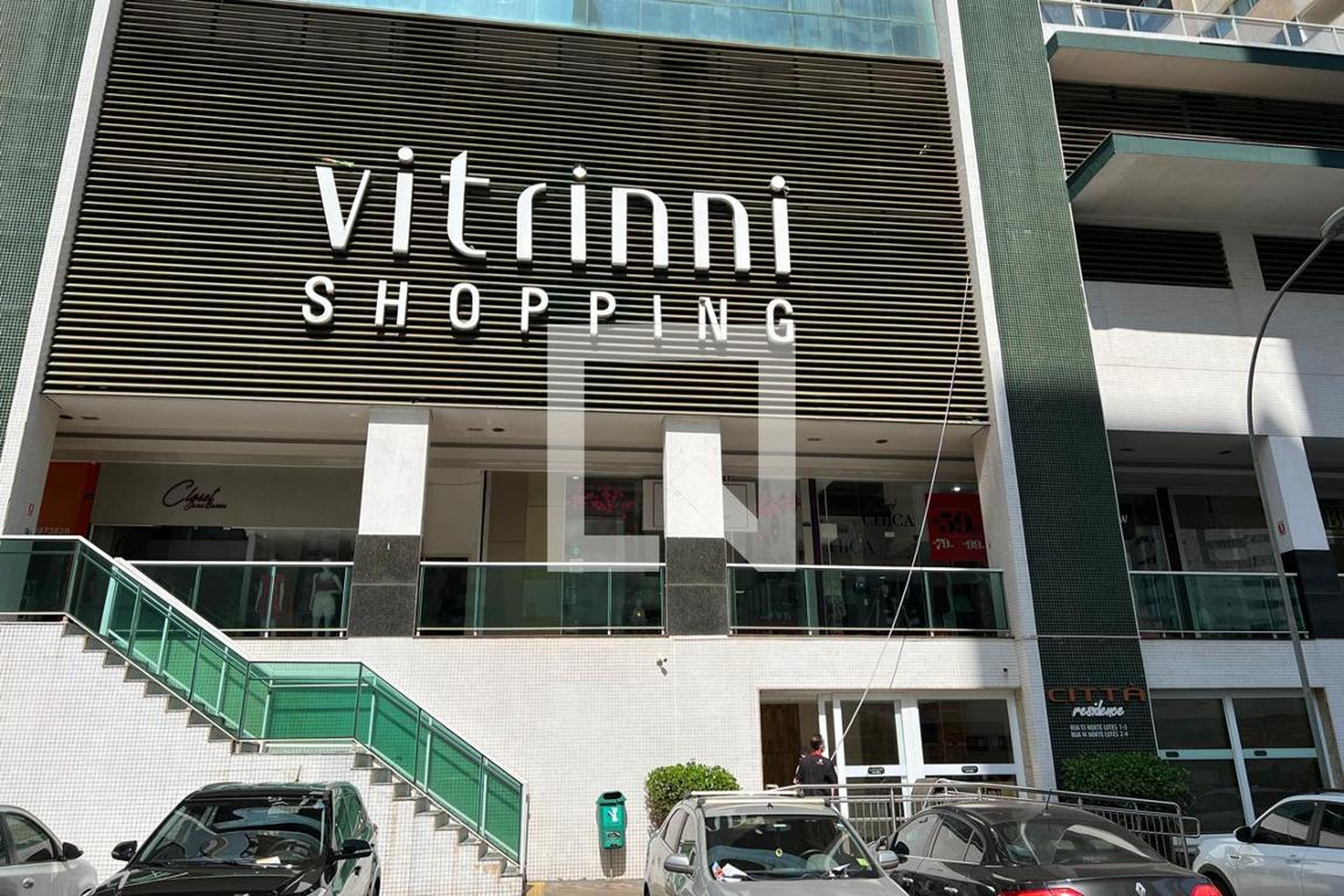 Fachada do Condomínio Condomínio Cittá Residence