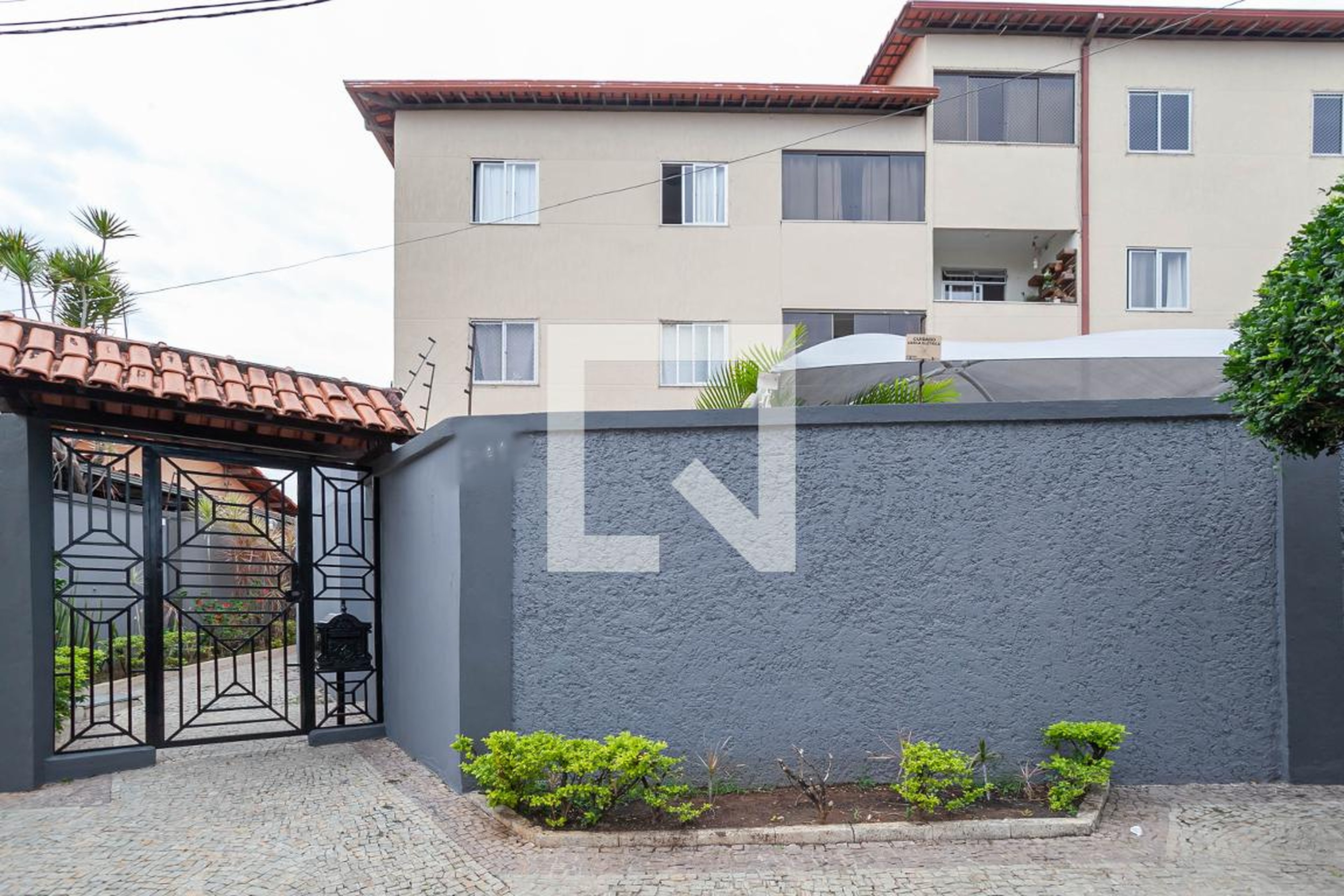 Fachada do prédio Residencial Versalles