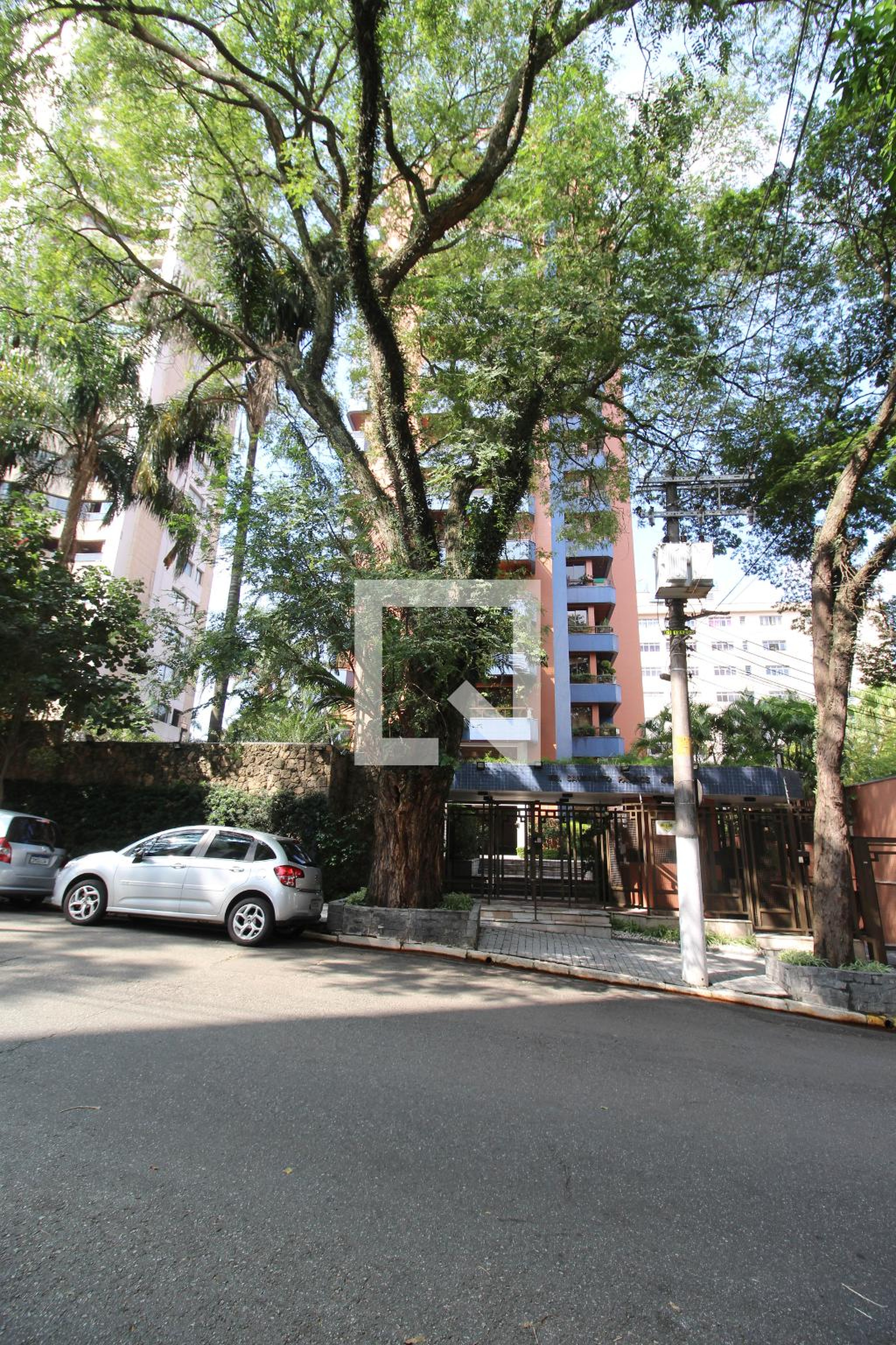 Fachada do Prédio Condomínio Sausalito Palace