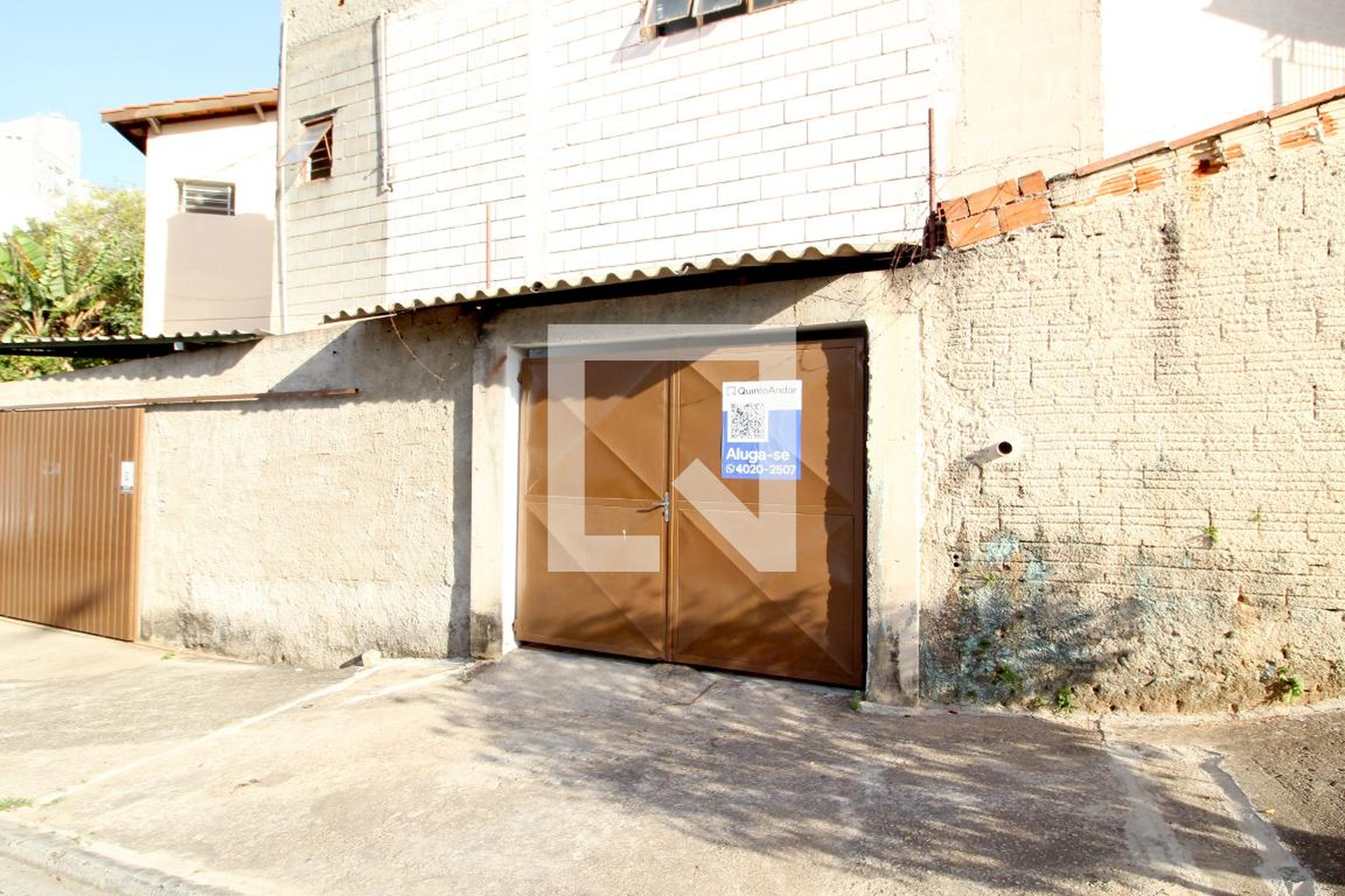 Fachada Condomínio em Rua Agustinho de Vito, 168