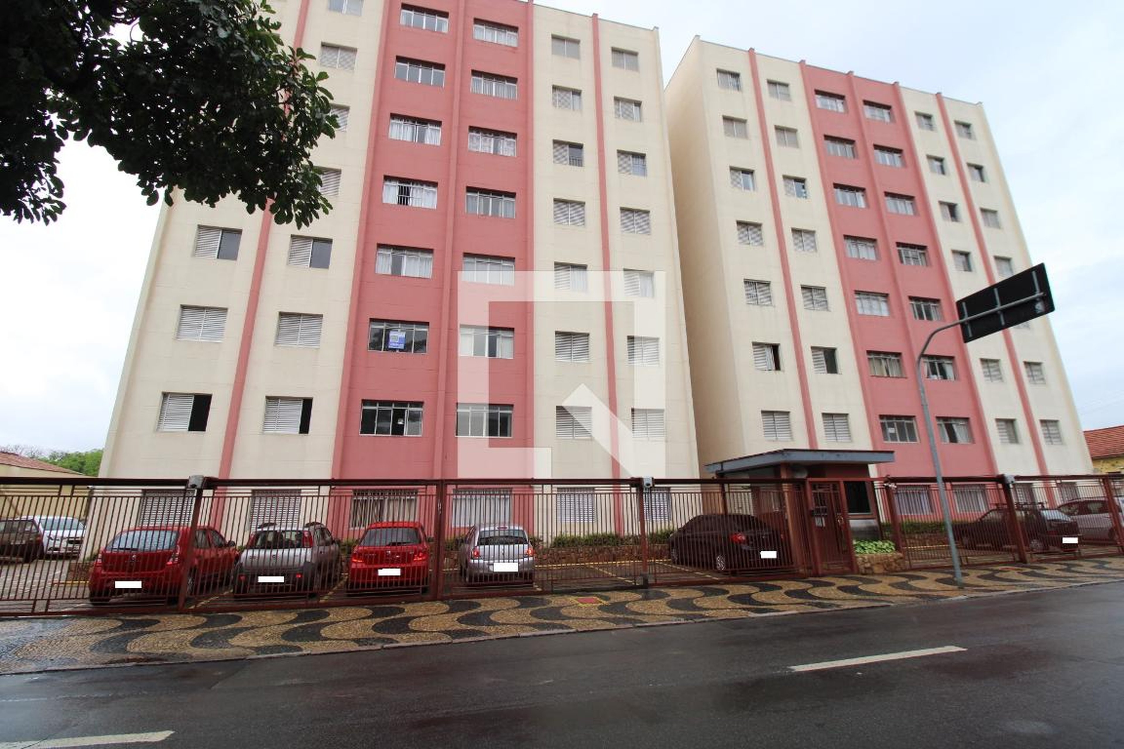 Fachada do Condomínio Condomínio Jardim das Acácias