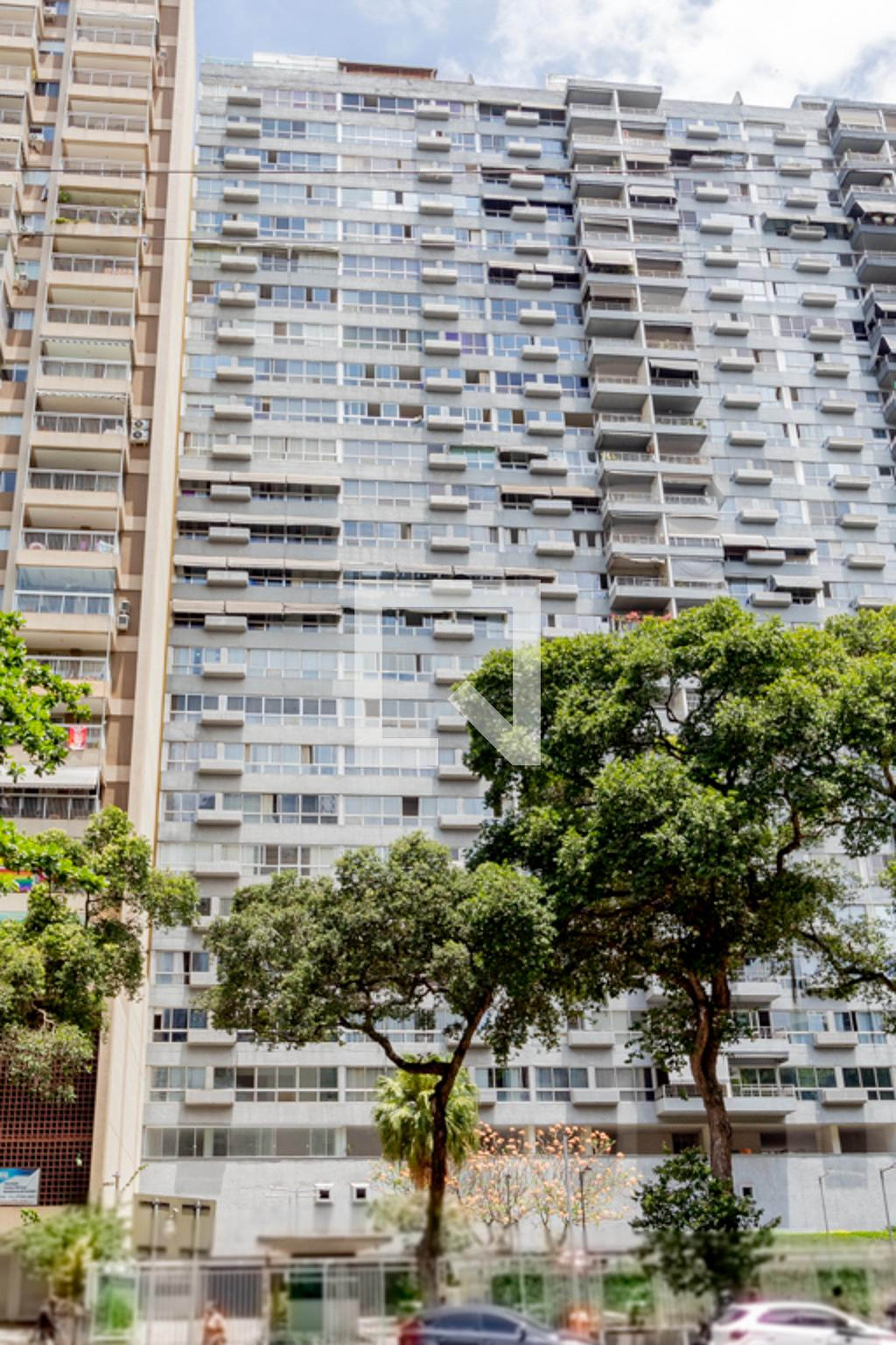 Fachada Condomínio Tour D'Avallon