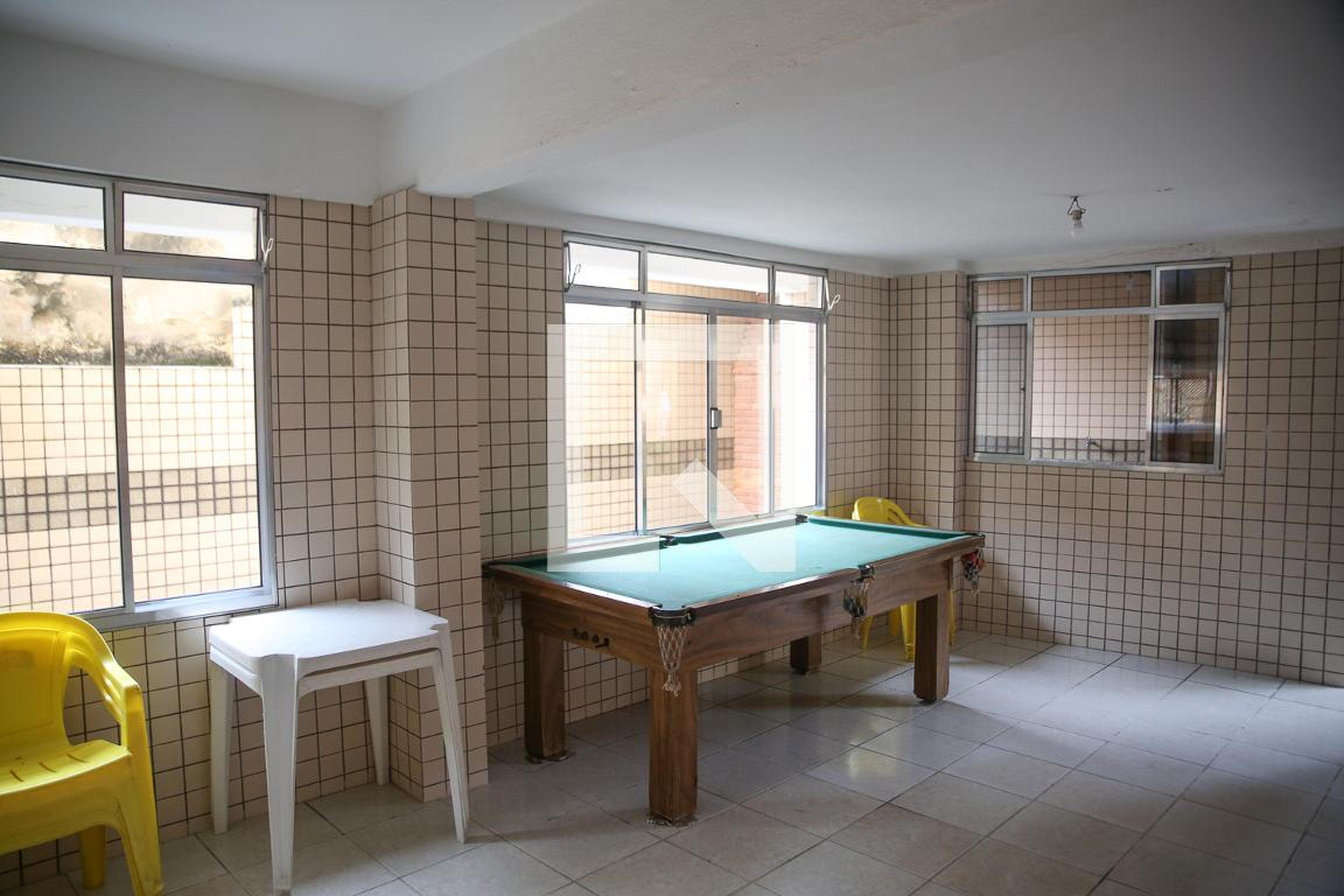 Salão de jogos - Giselle II