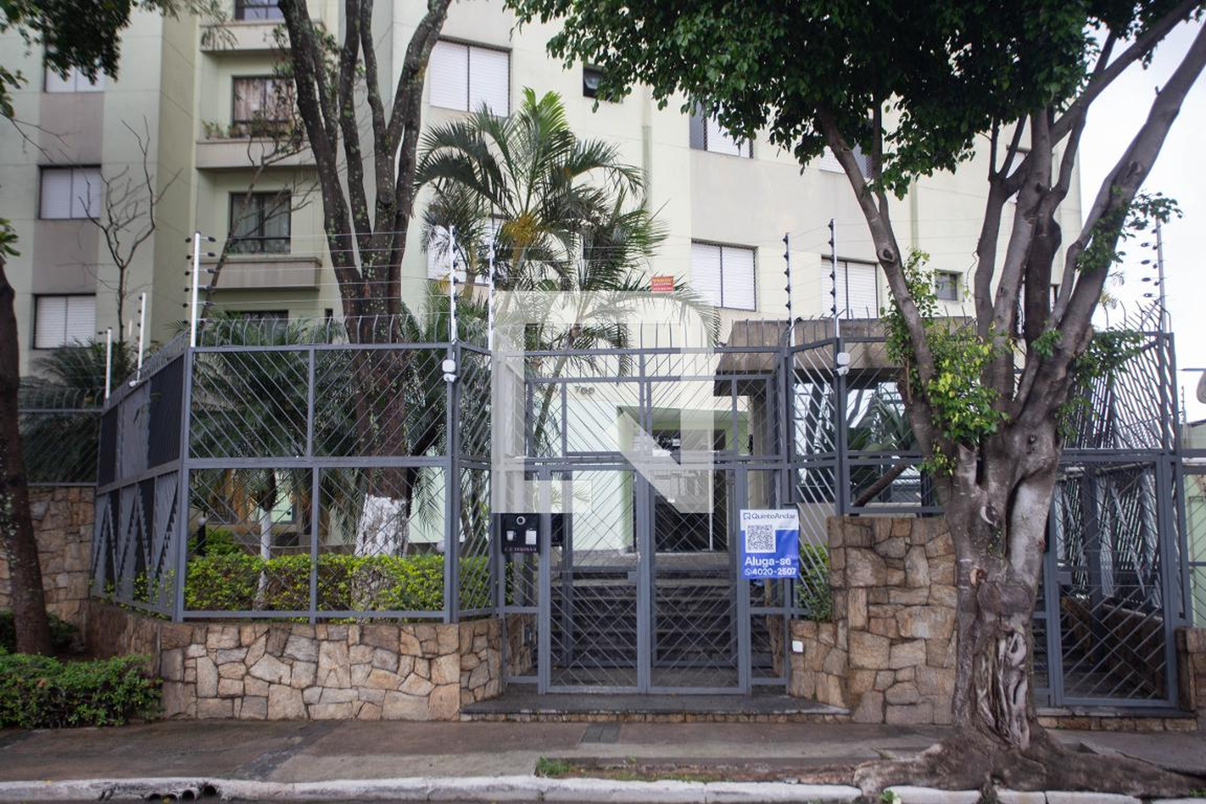 Fachada do Condomínio Edifício Verona II