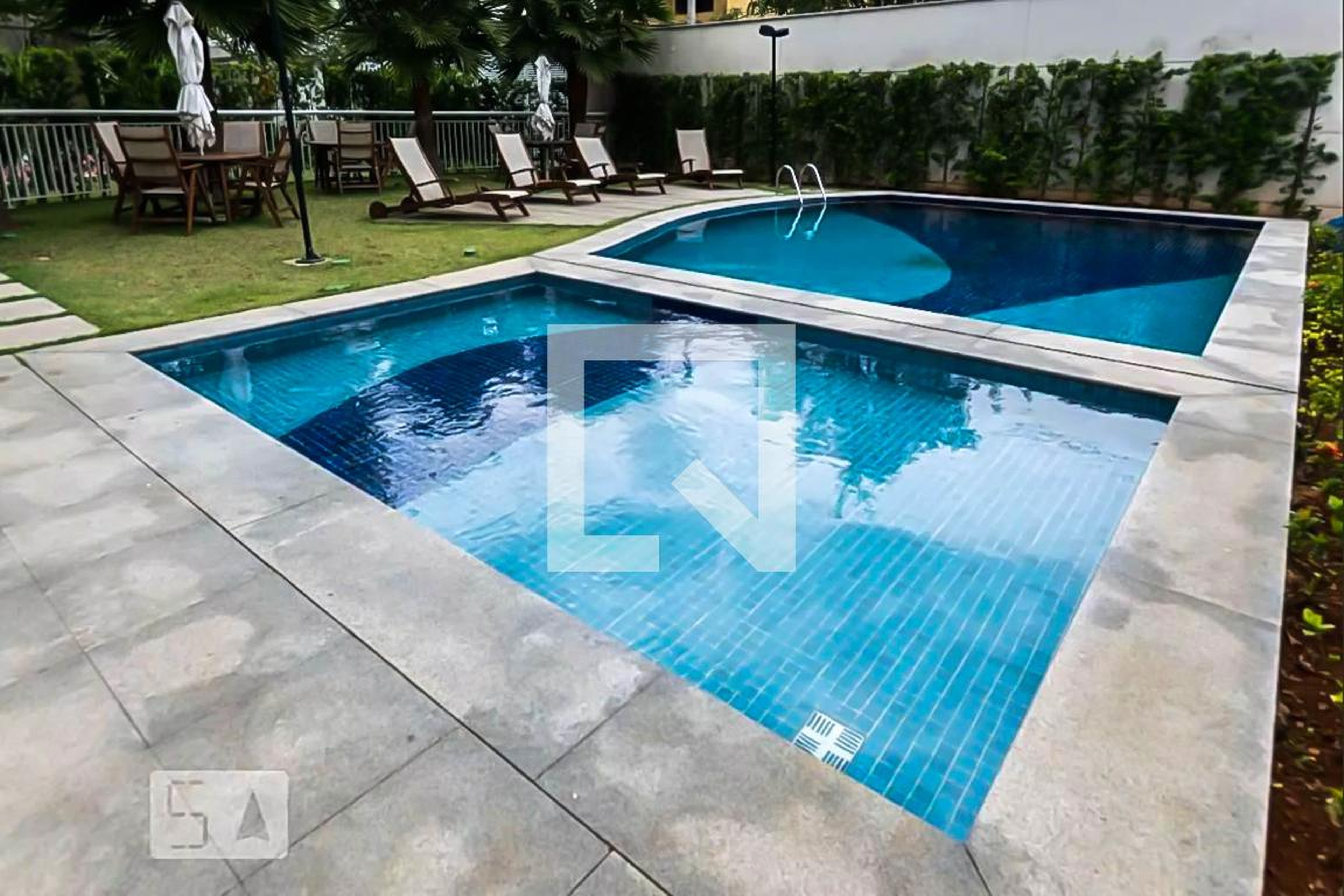 Piscina Coberta - Gardens Living Club II