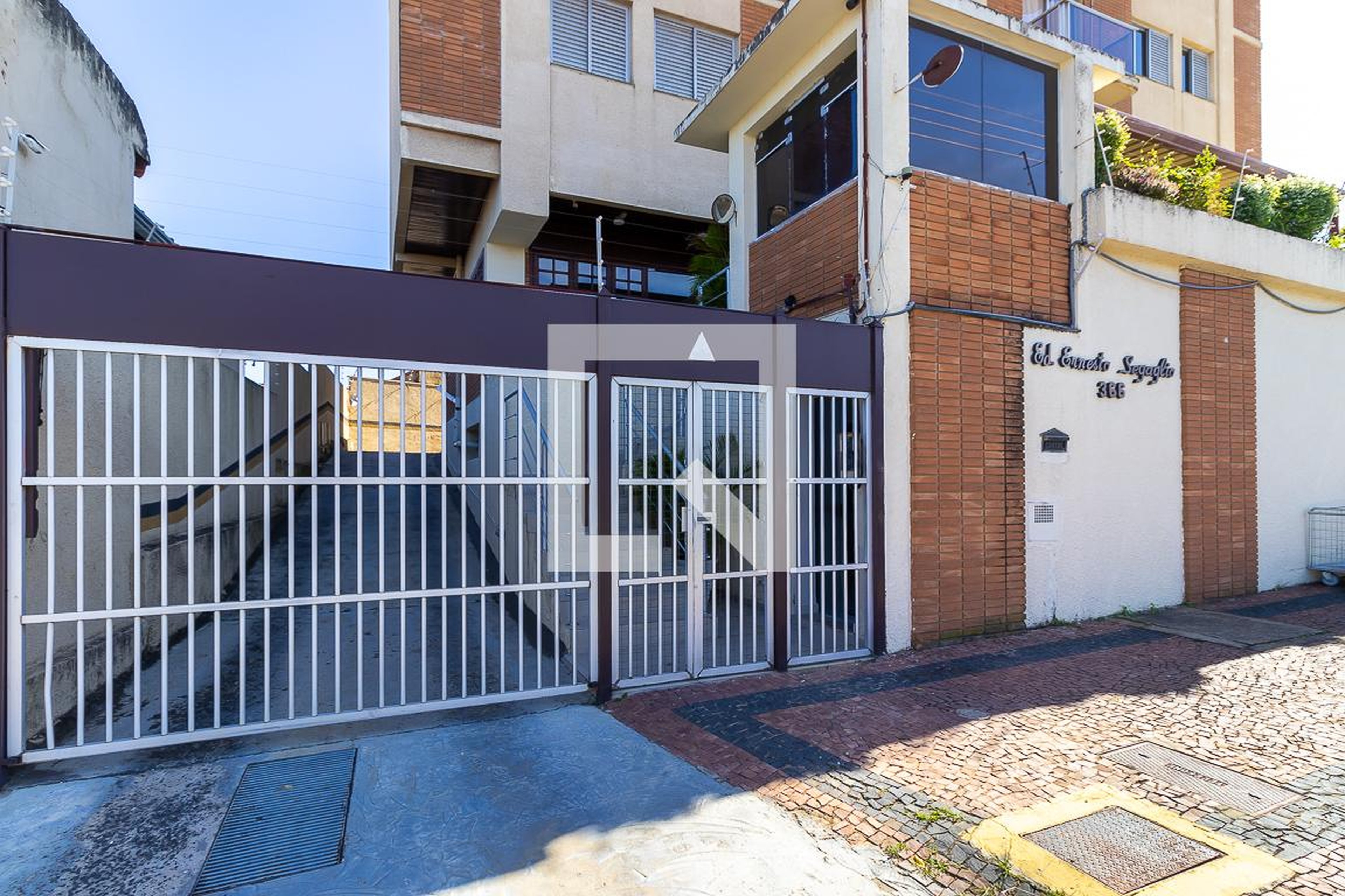 Fachada Condomínio Ed Ernesto Sagaglio