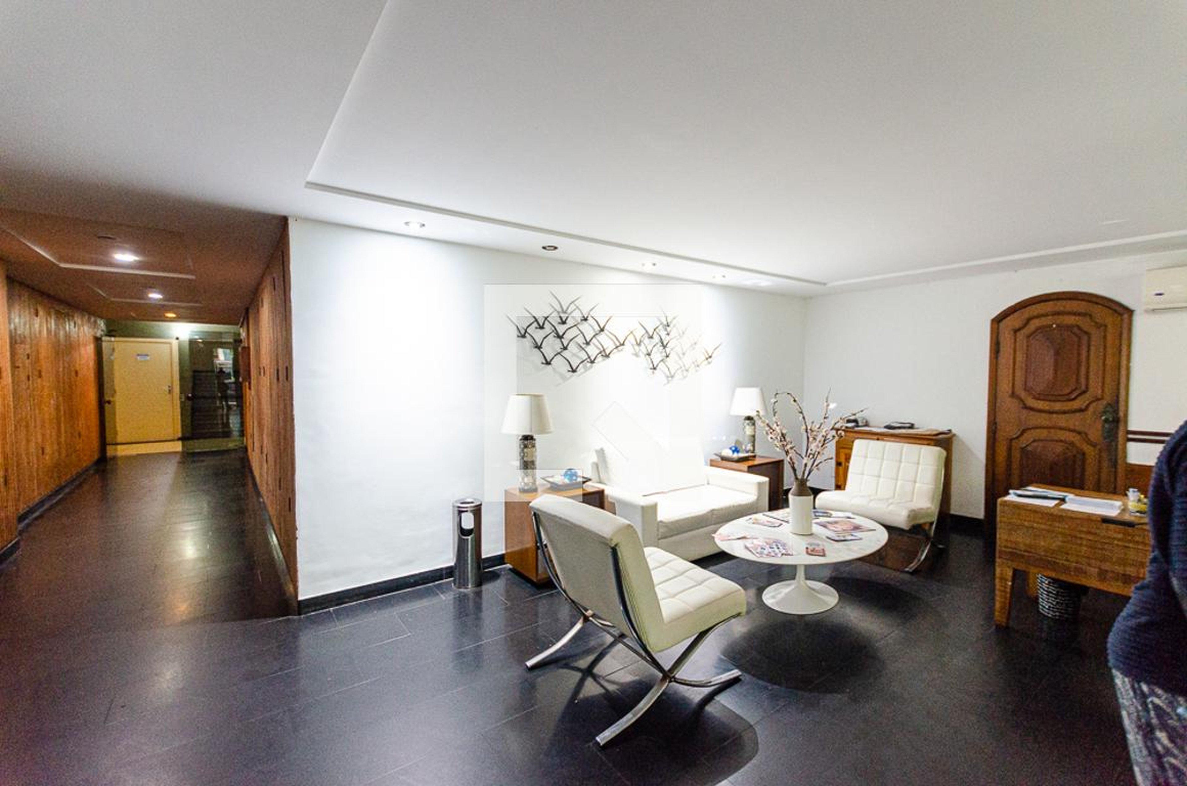 Hall de Entrada - Coronel Couto