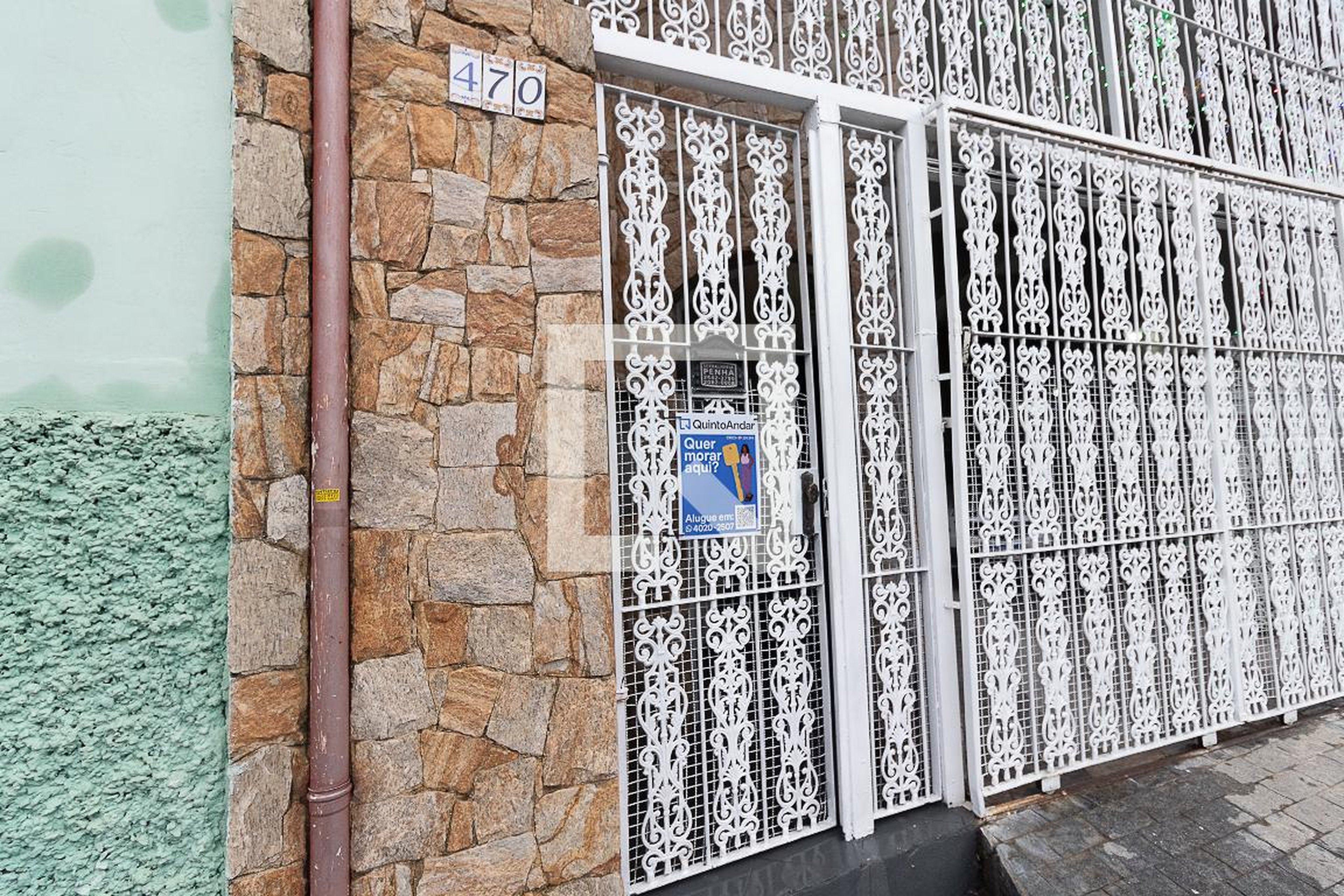 Fachada Condomínio em Rua Coperema, 470