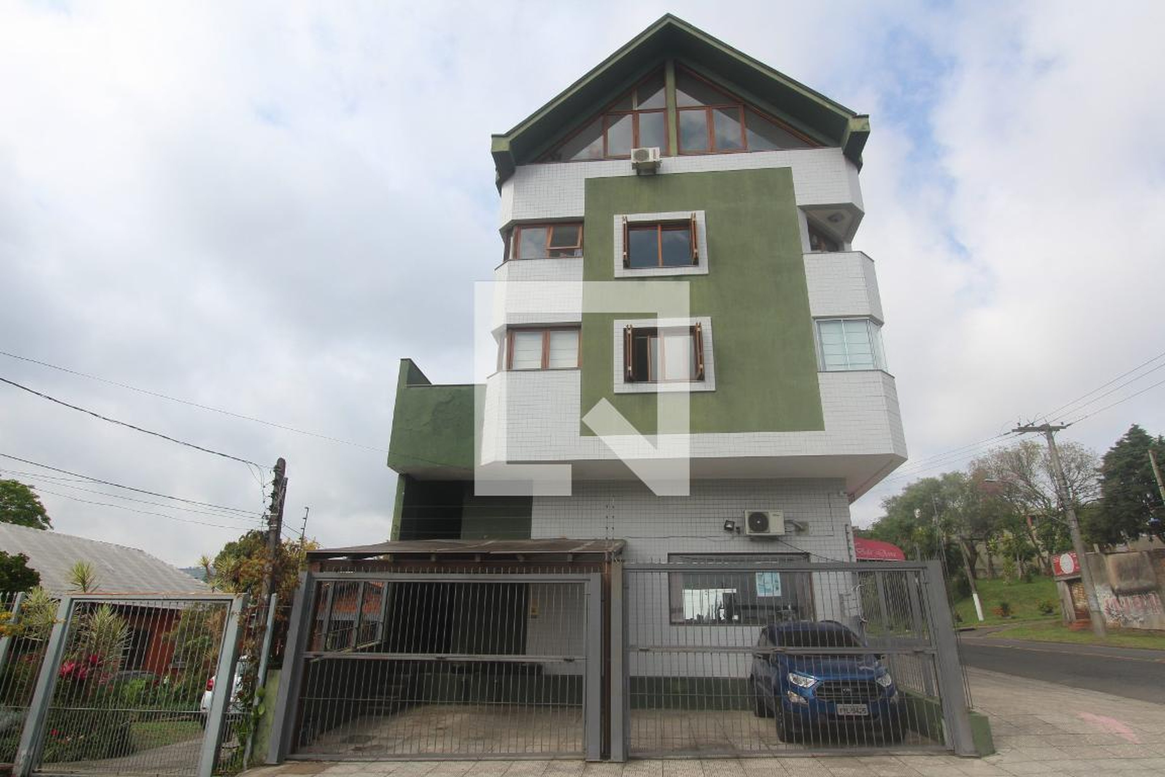 Fachada do Condomínio Condomínio em Rua Guadalajara, 480