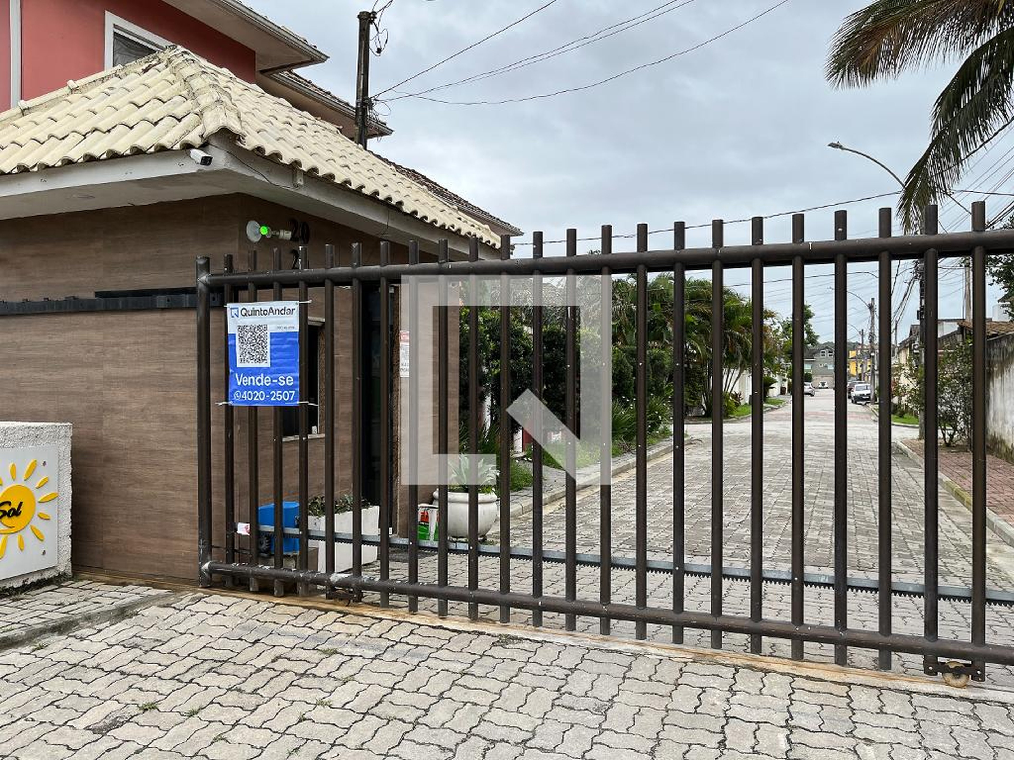 Fachada do condomínio Condomínio Pedra do Sol