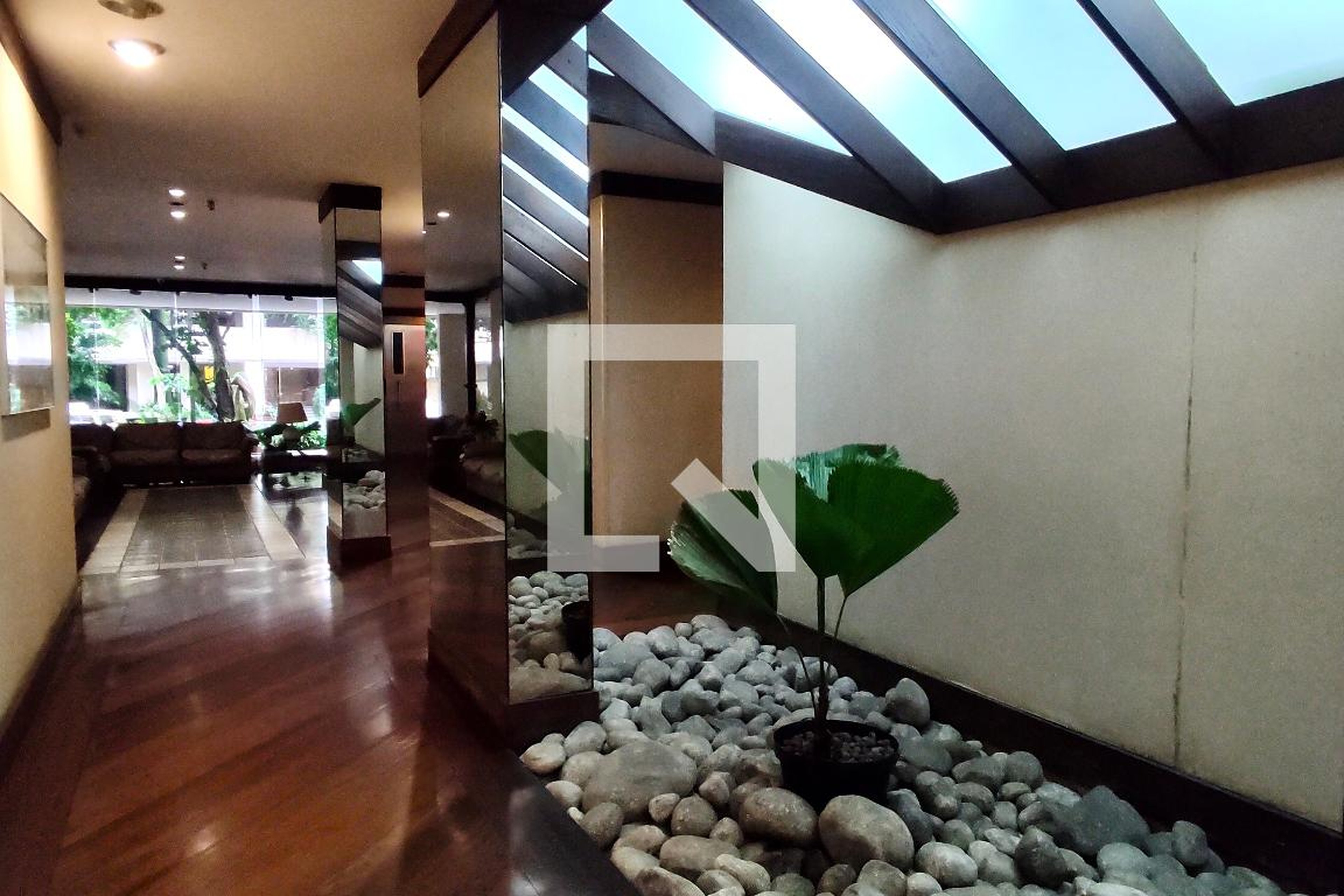 Área comum - Sironi