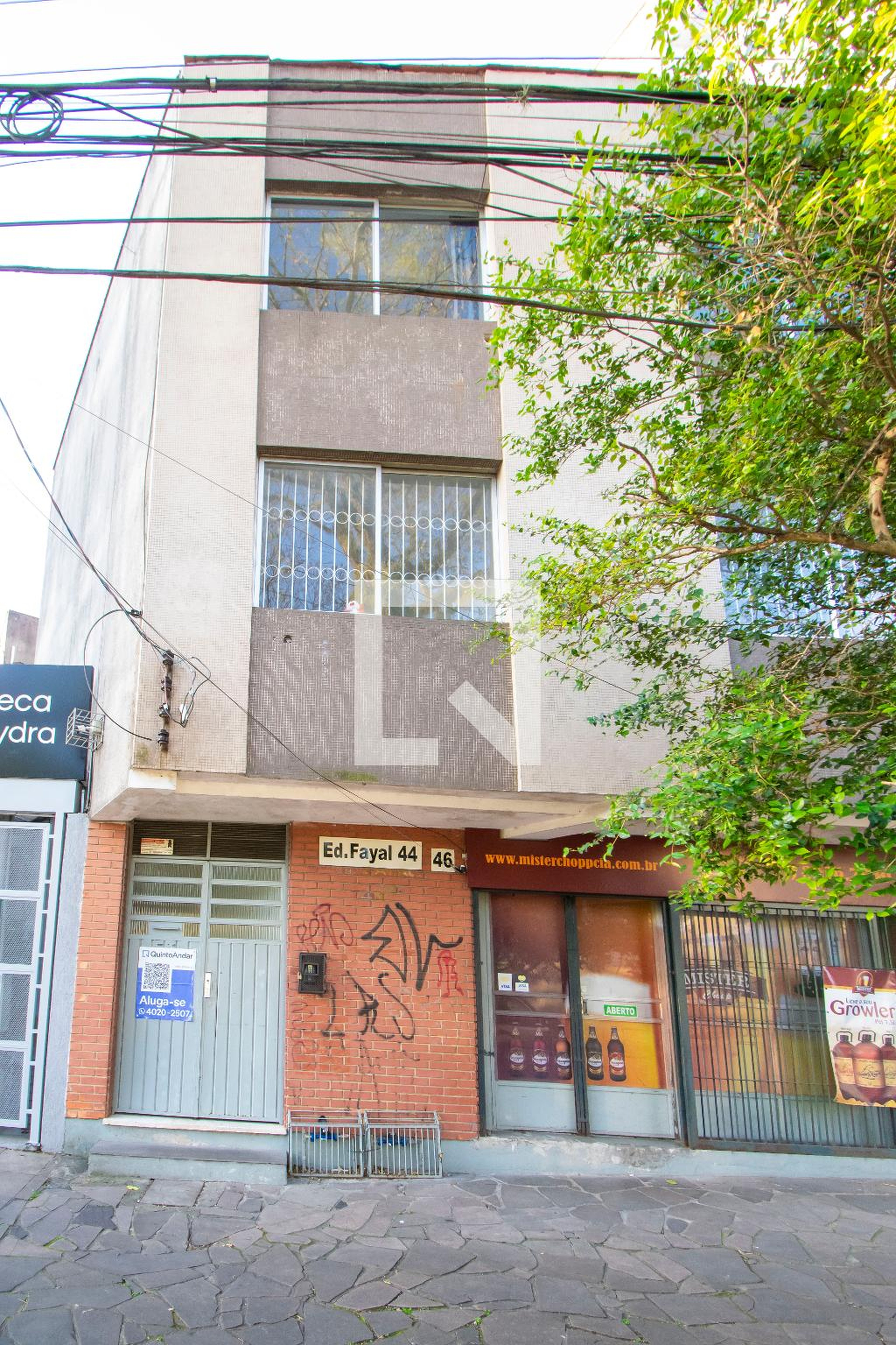 Fachada do Condomínio Edifício Fayal