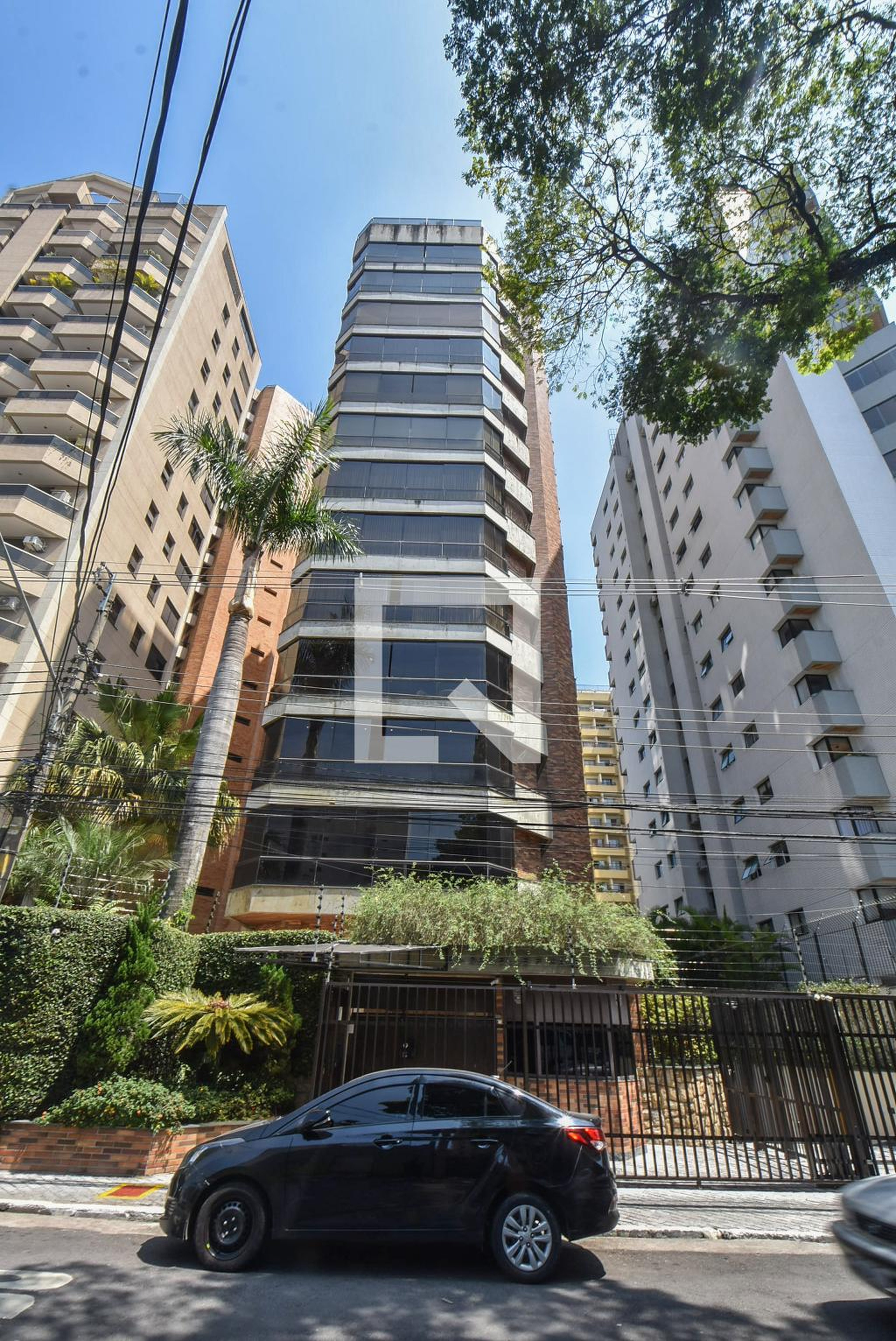 Prédio Edifício Danielle F Hale