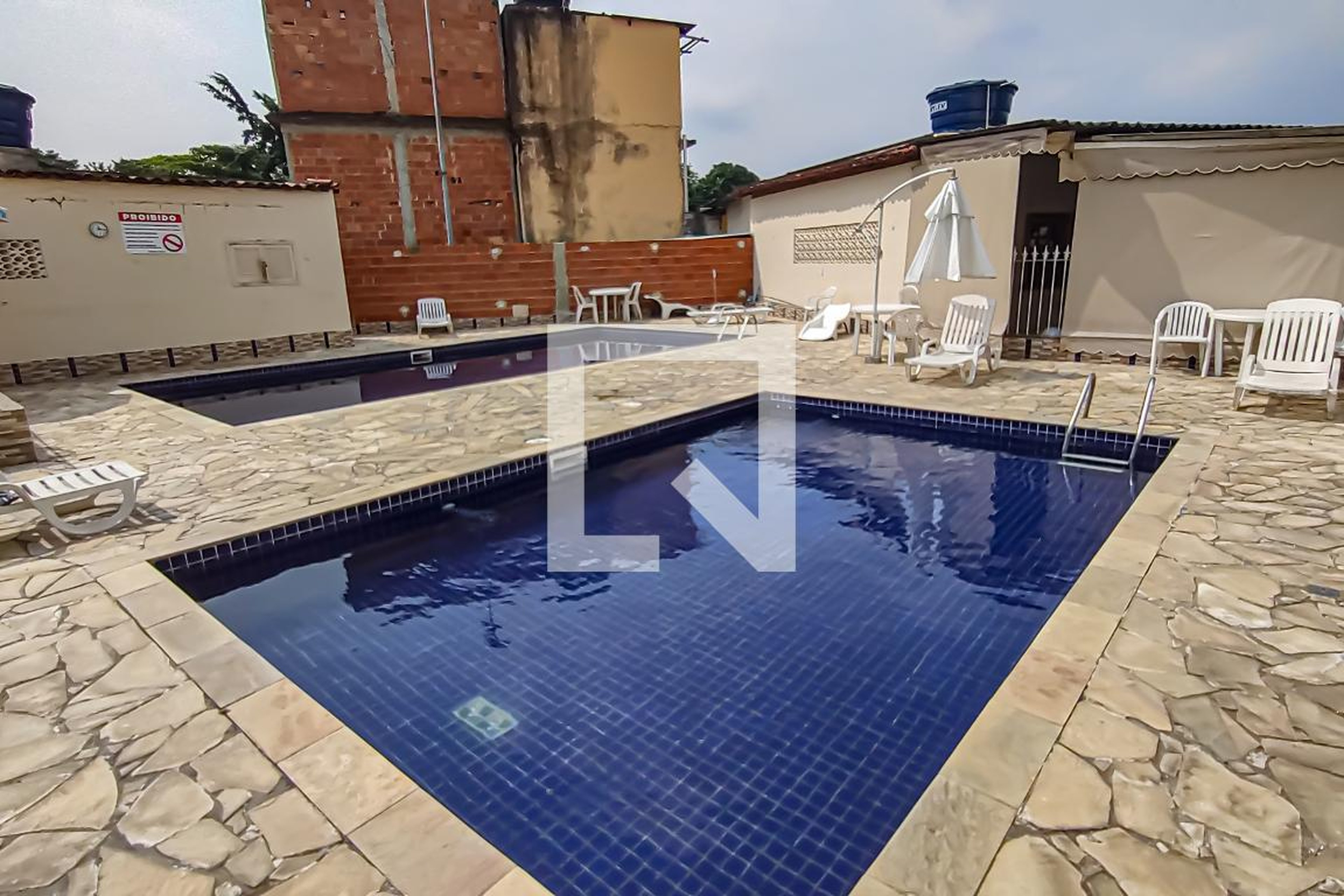 piscina - Residencial Prof Henrique Costa