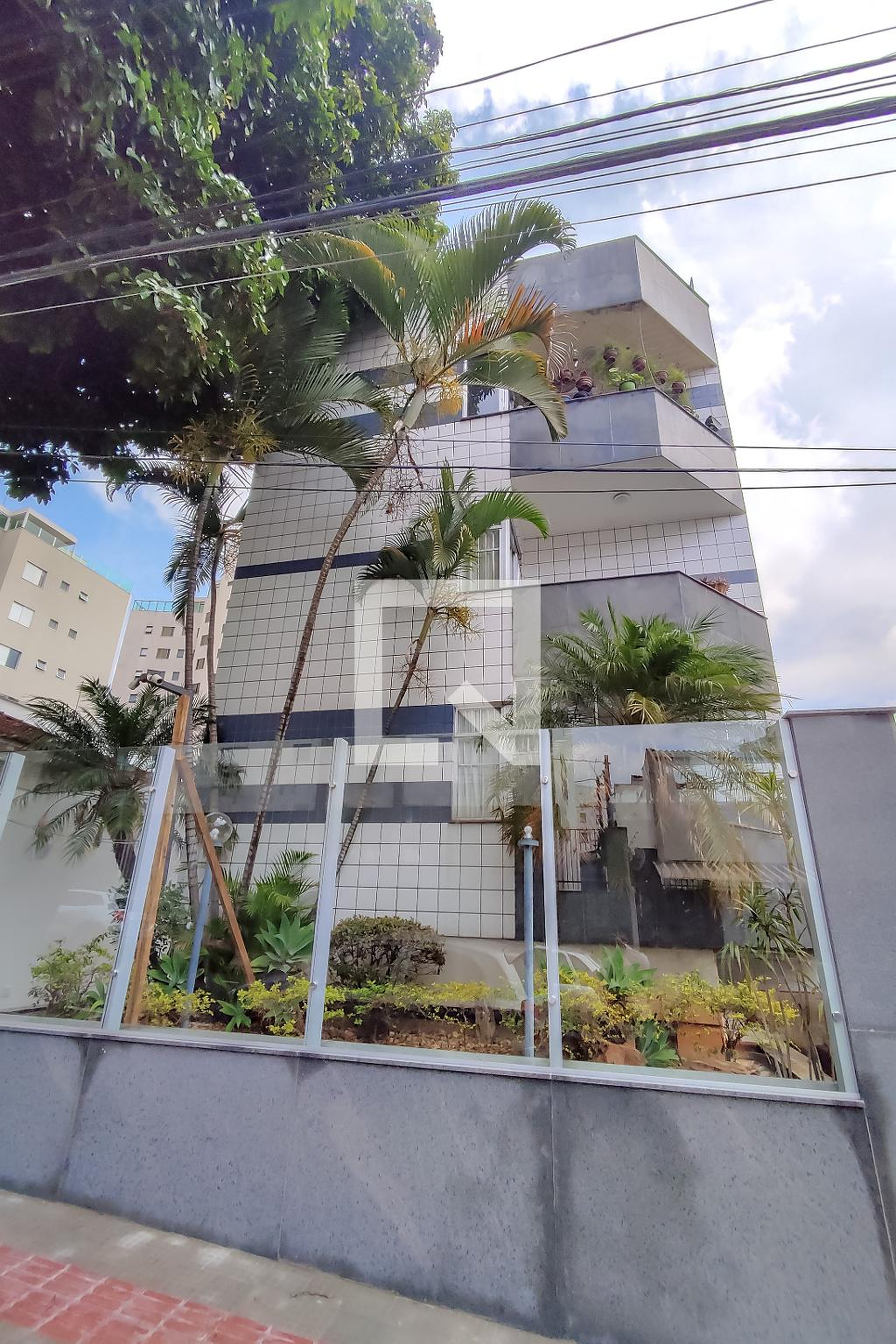 Fachada Edifício Residencial Outono