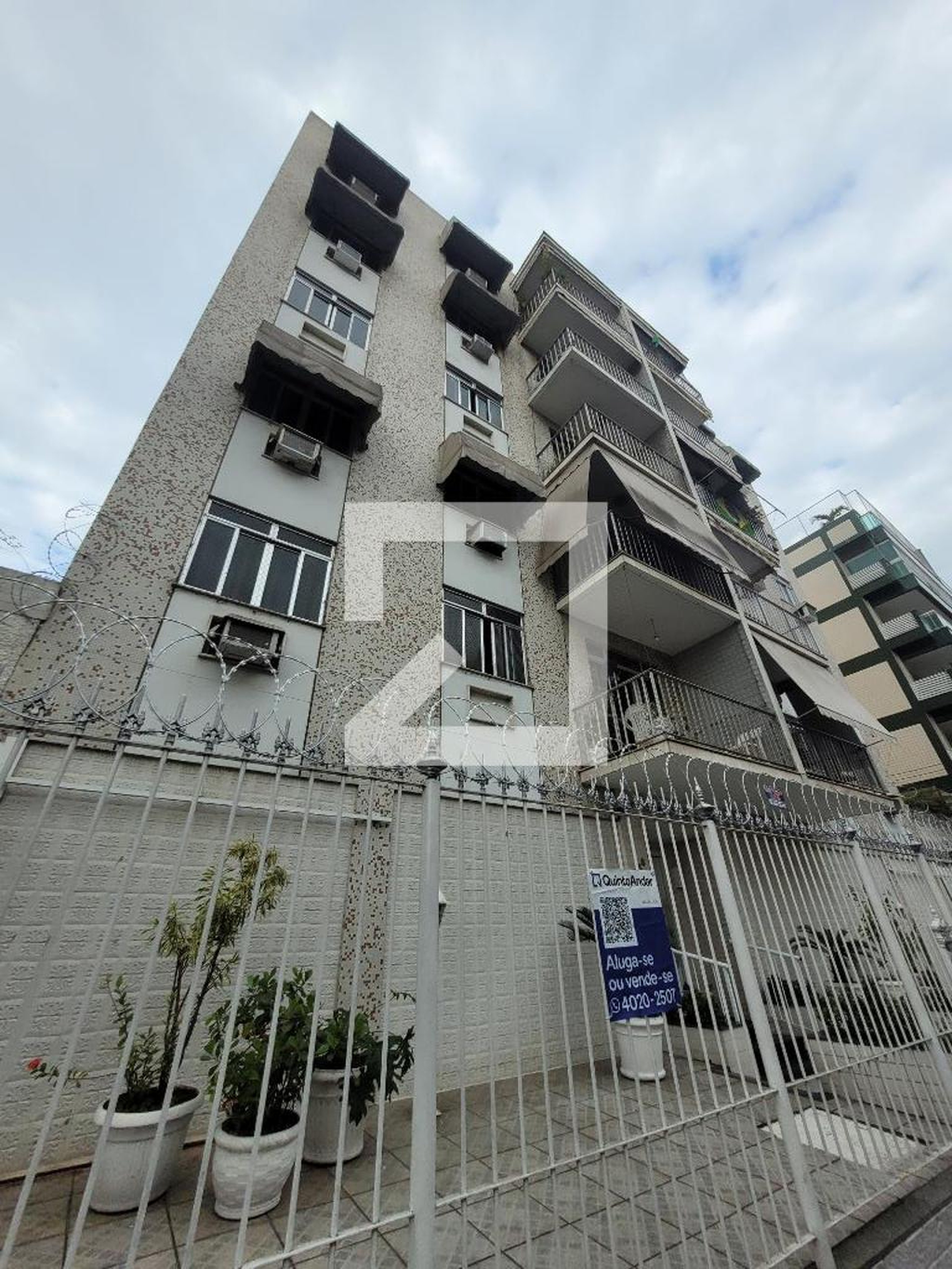 Fachada Edifício Vale das Acacias