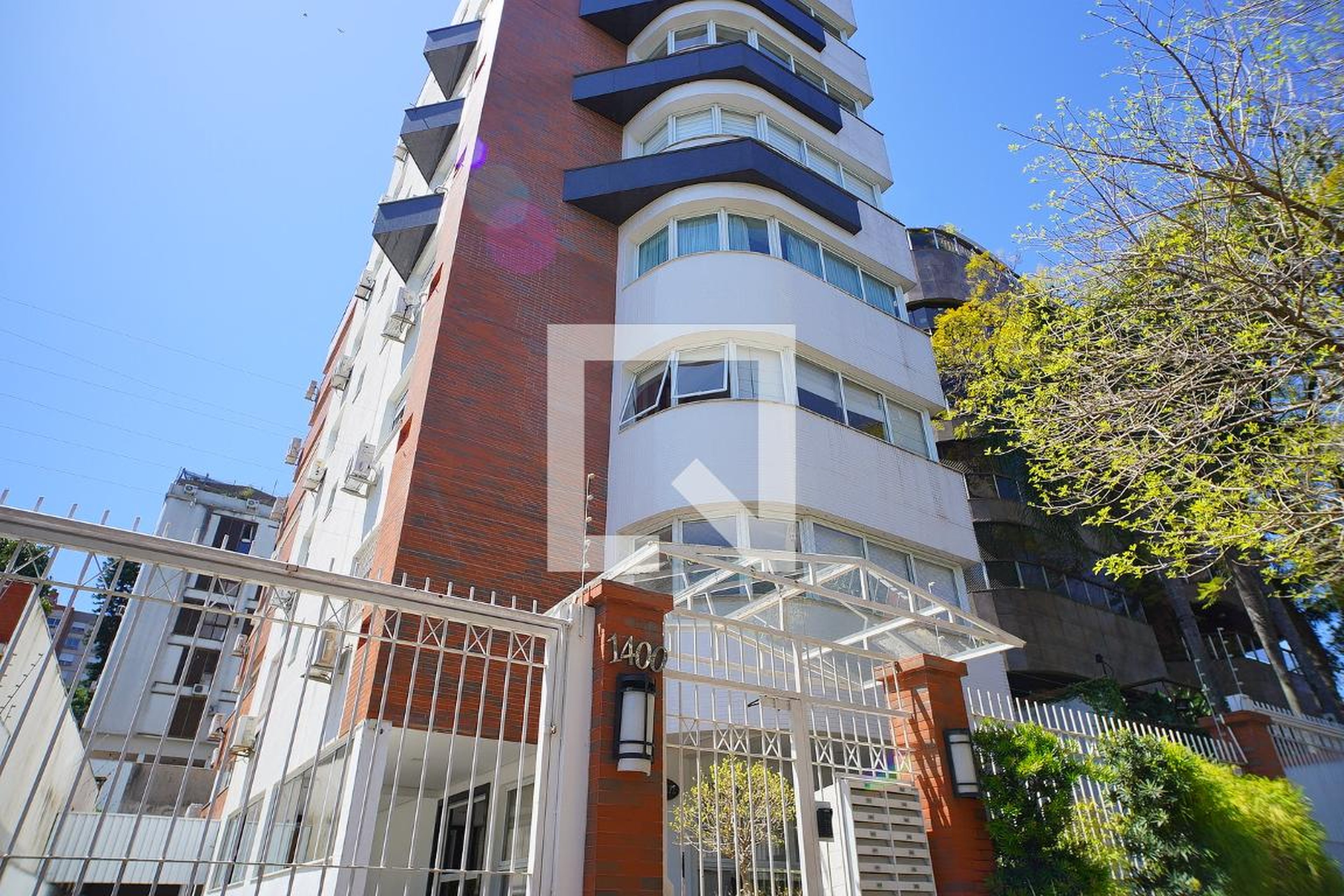 Fachada do Condomínio Condomínio San Felician