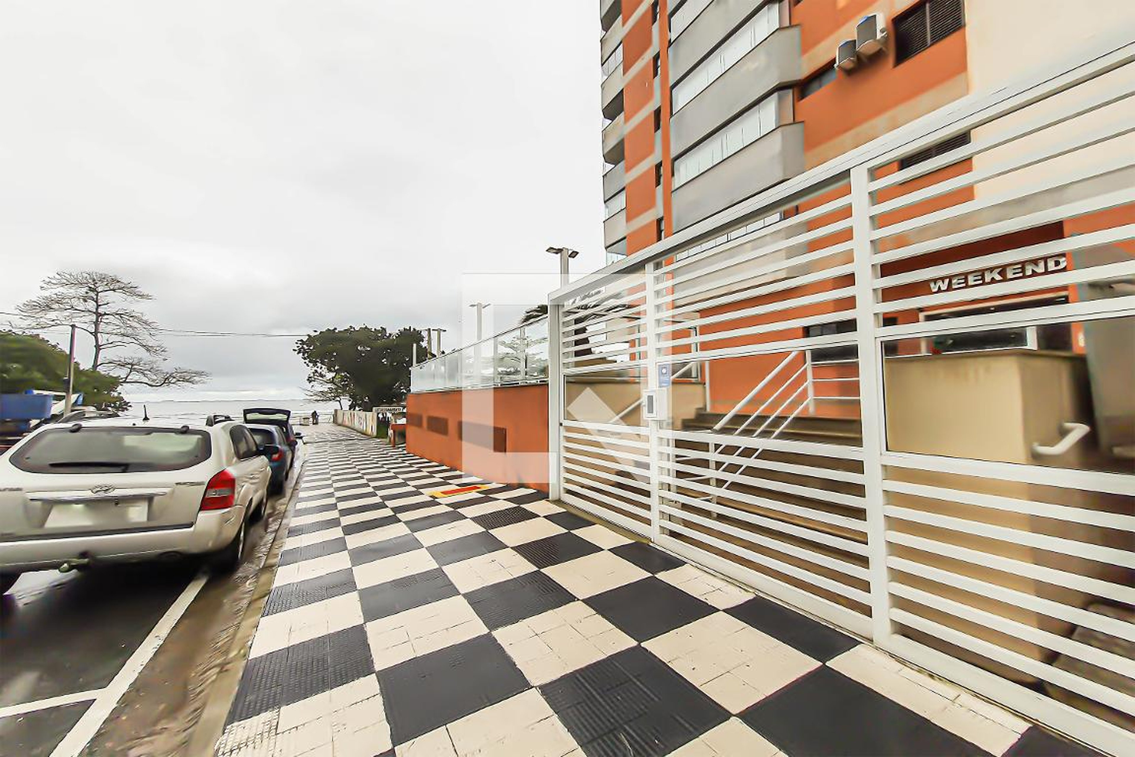 Fachada do Prédio Condomínio Weekend