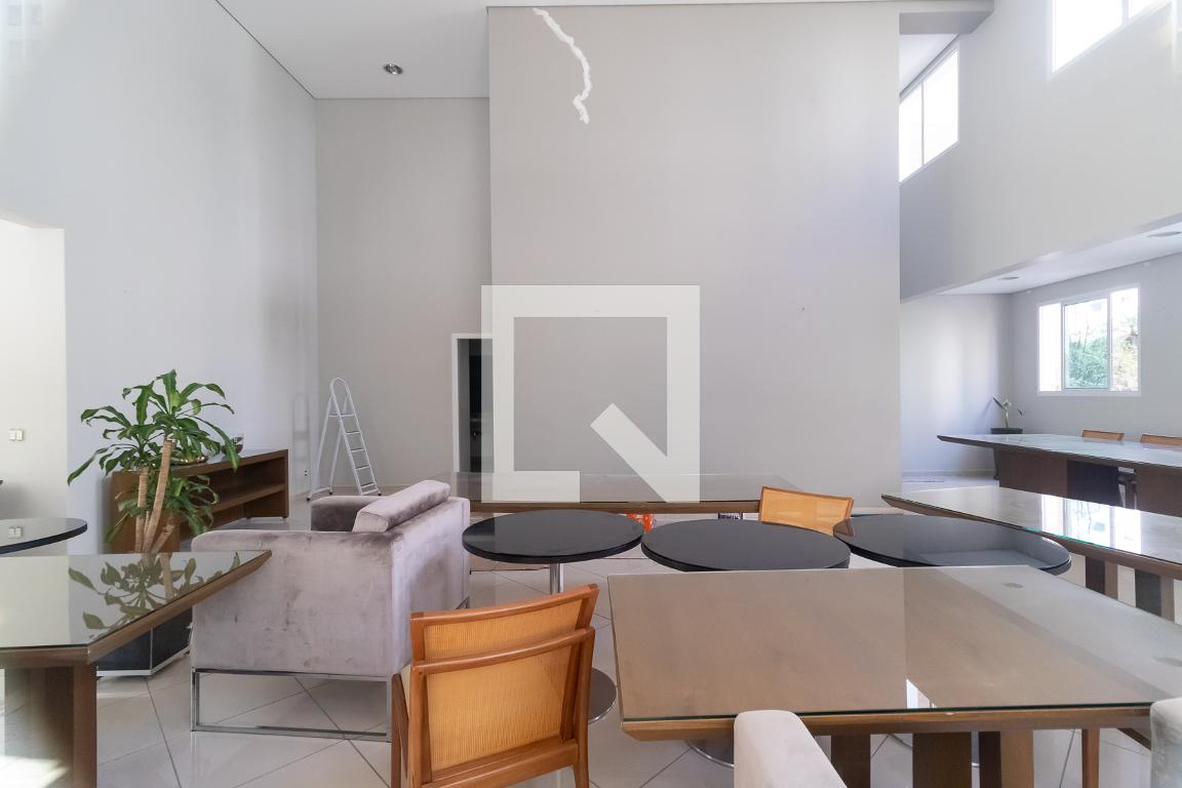 Salão de Festas - Place de Montebello