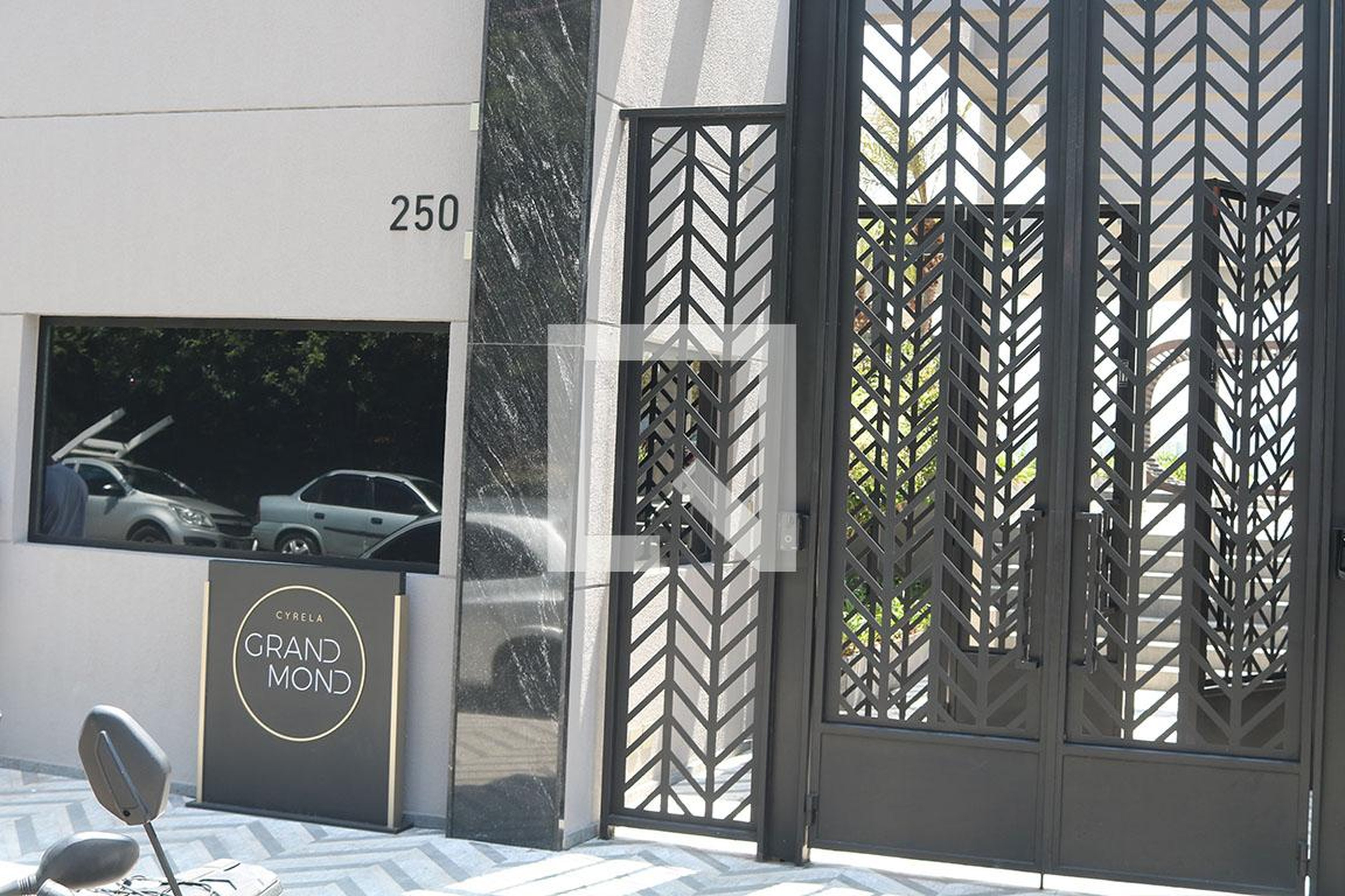 Fachada do Condomínio Condomínio Grand Mond