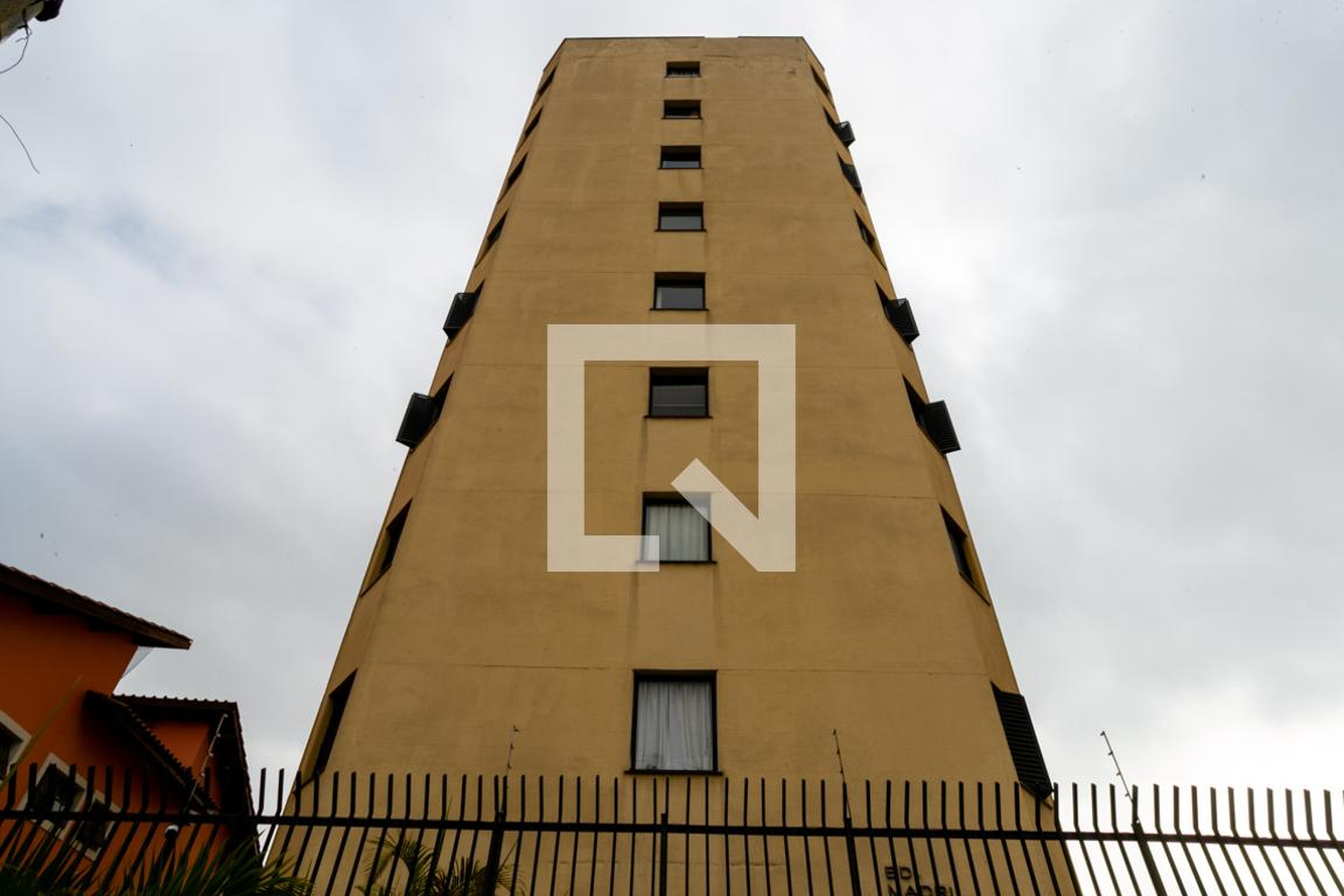 Fachada do prédio Edifício Madri